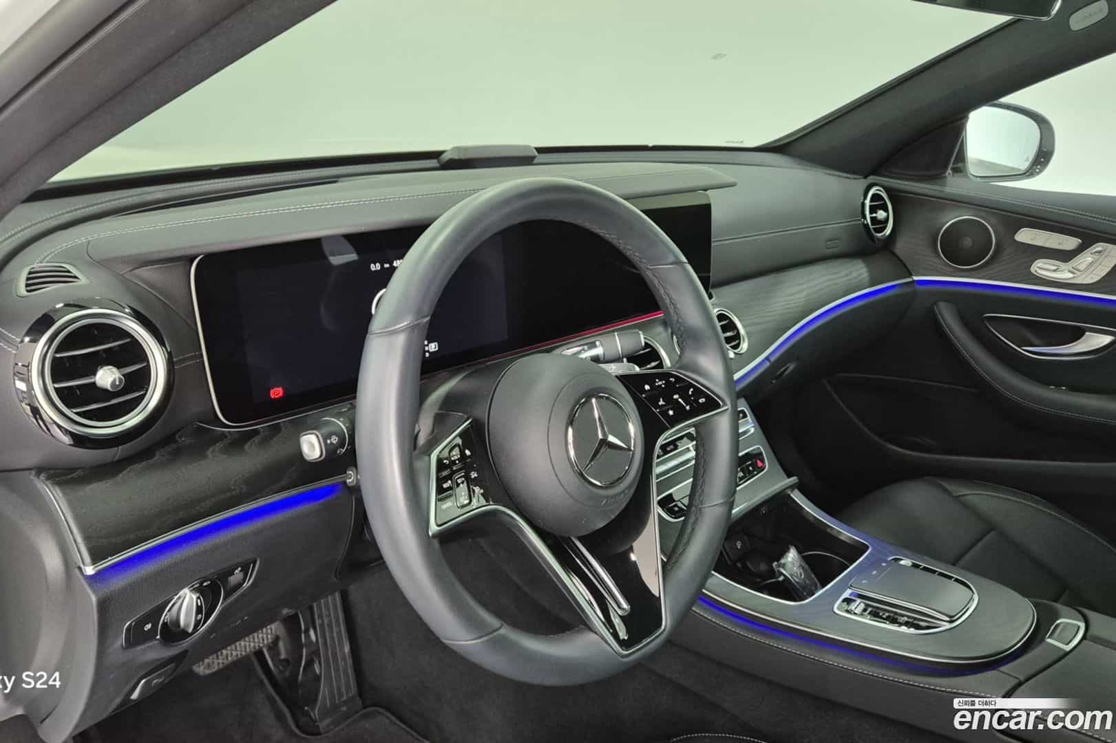 E-Class Mercedes-Benz 2023.5-OPTION-017