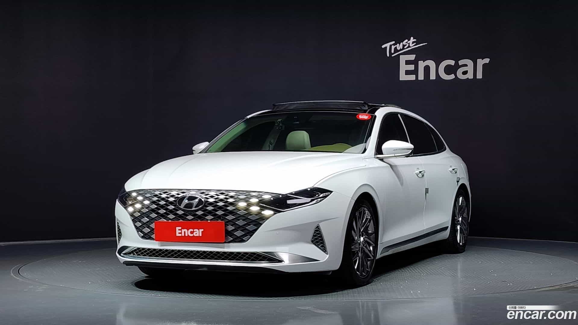 Grandeur Hyundai 2020.9-OUTER-001