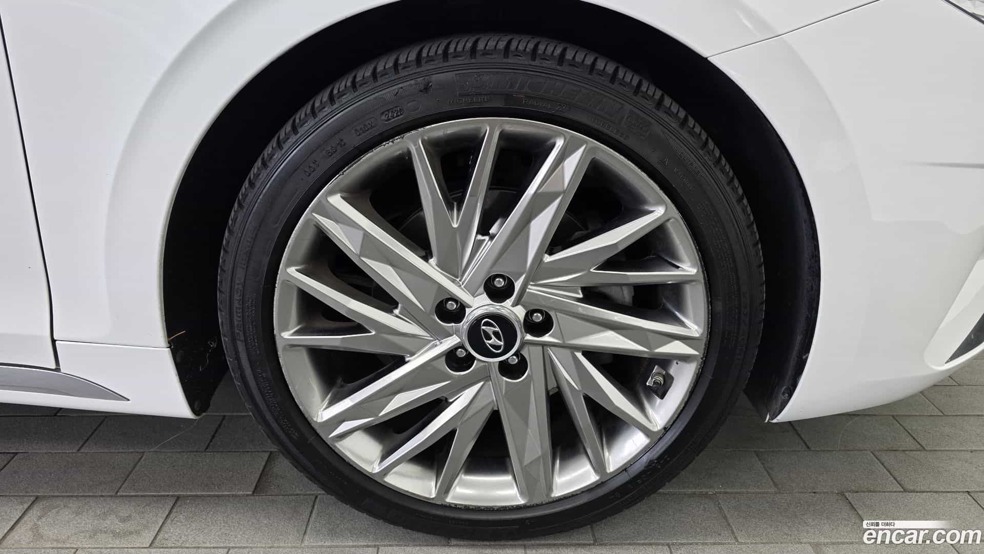 Grandeur Hyundai 2020.9-OUTER-031
