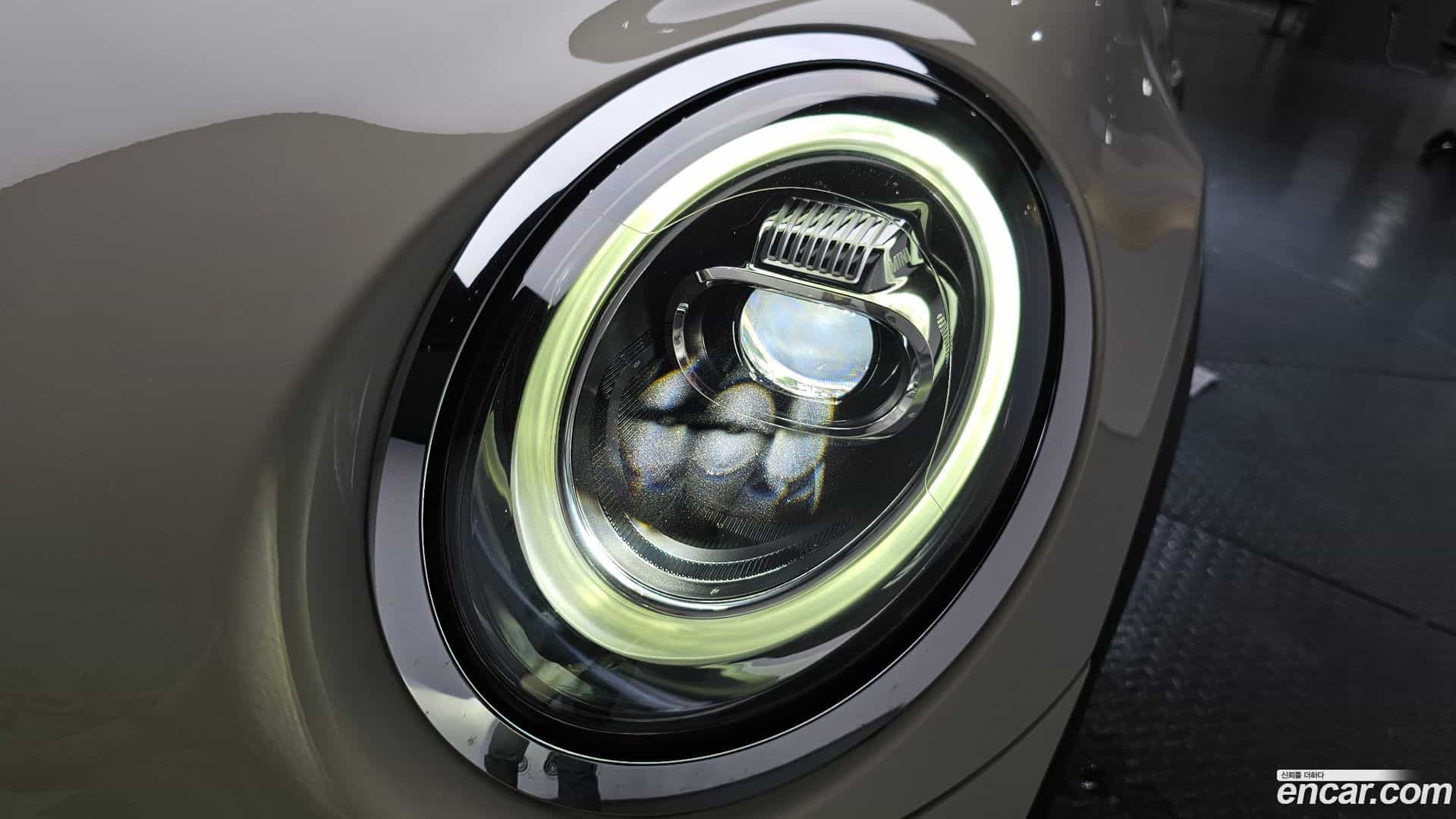 Cooper Mini 2019.0-OUTER-032