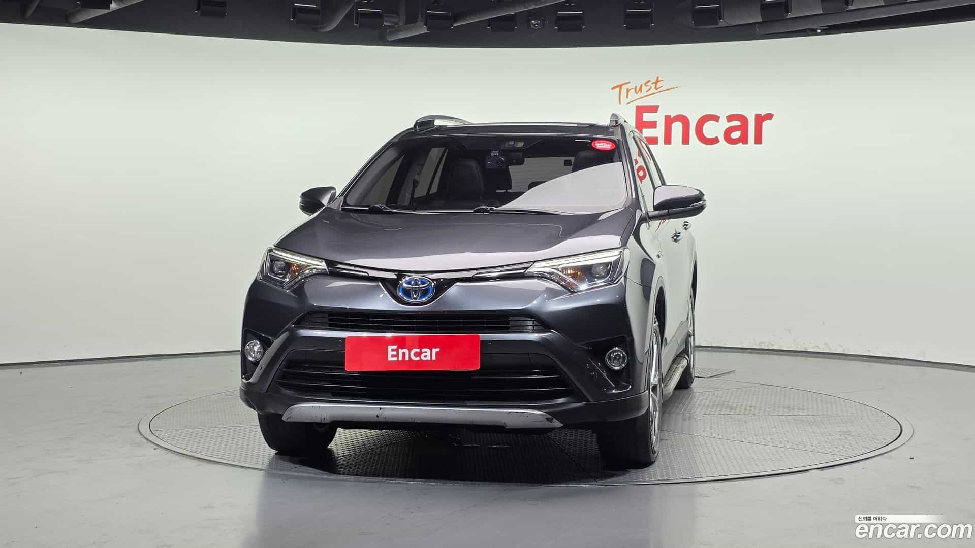 RAV4 Toyota 2018.4-OUTER-003