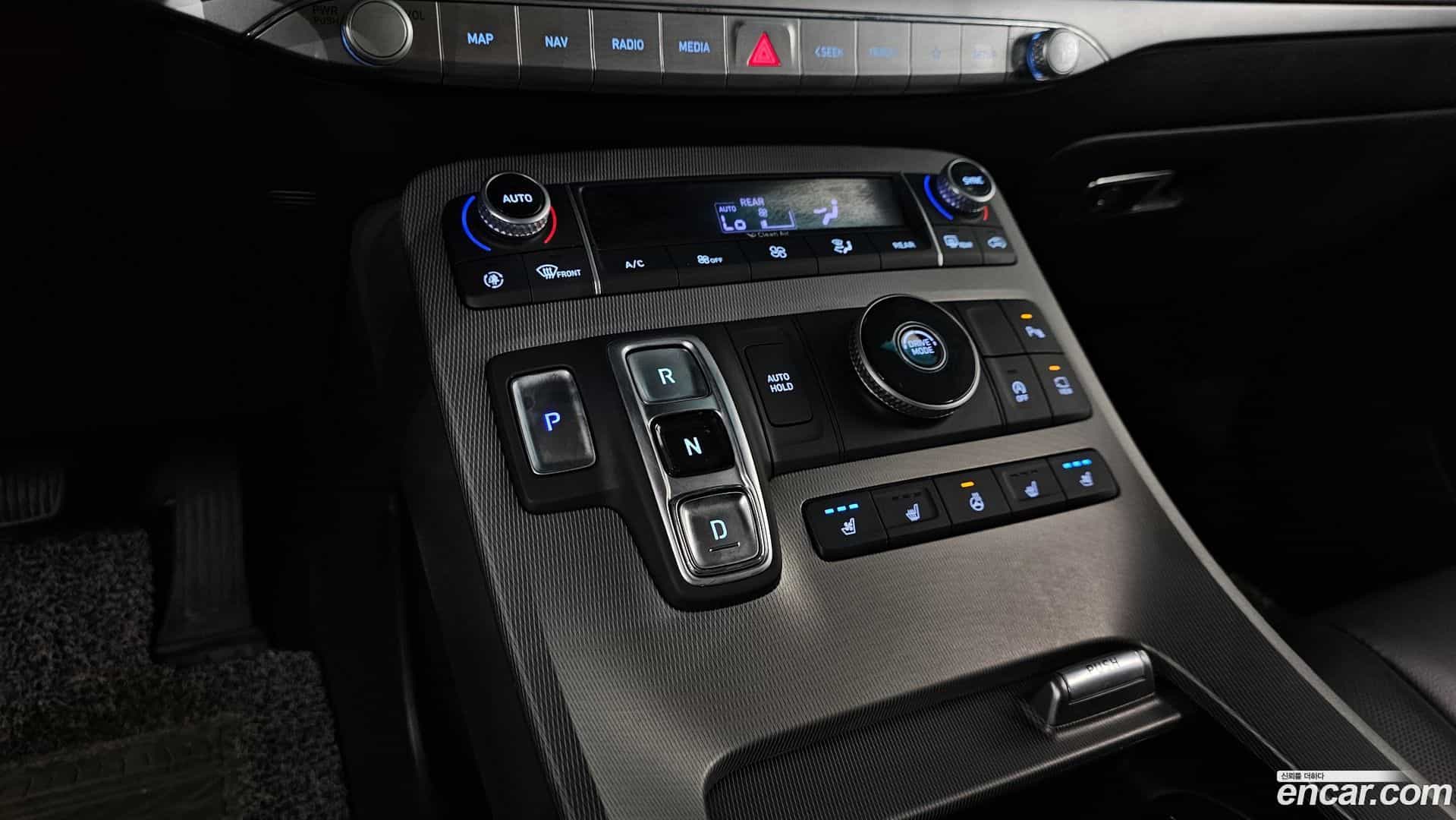 Palisade Hyundai 2022.2-INNER-009