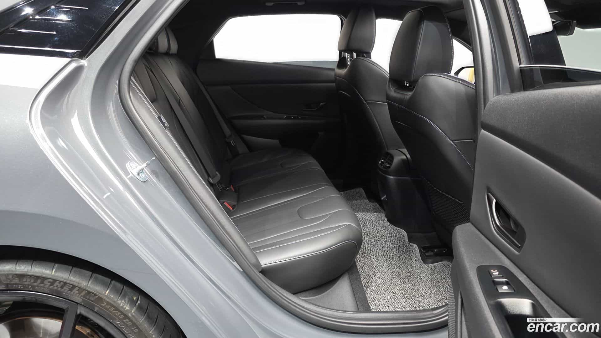 AVANTE Hyundai 2024.9-OPTION-015