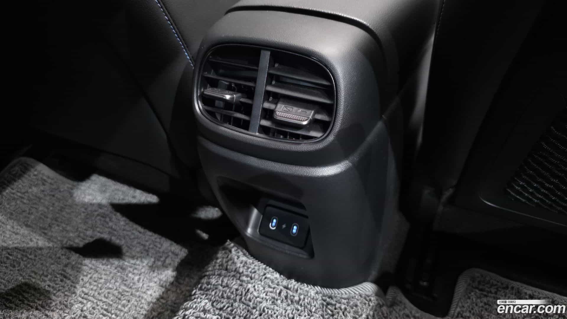 AVANTE Hyundai 2024.9-OPTION-044