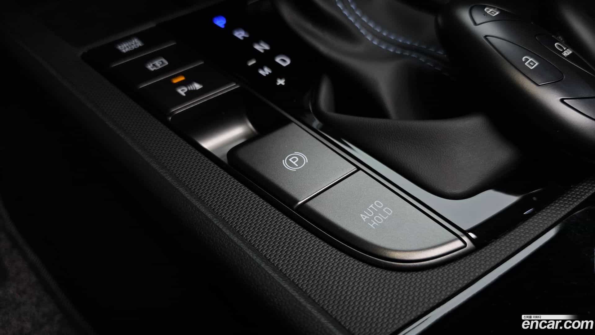 AVANTE Hyundai 2024.9-OPTION-045