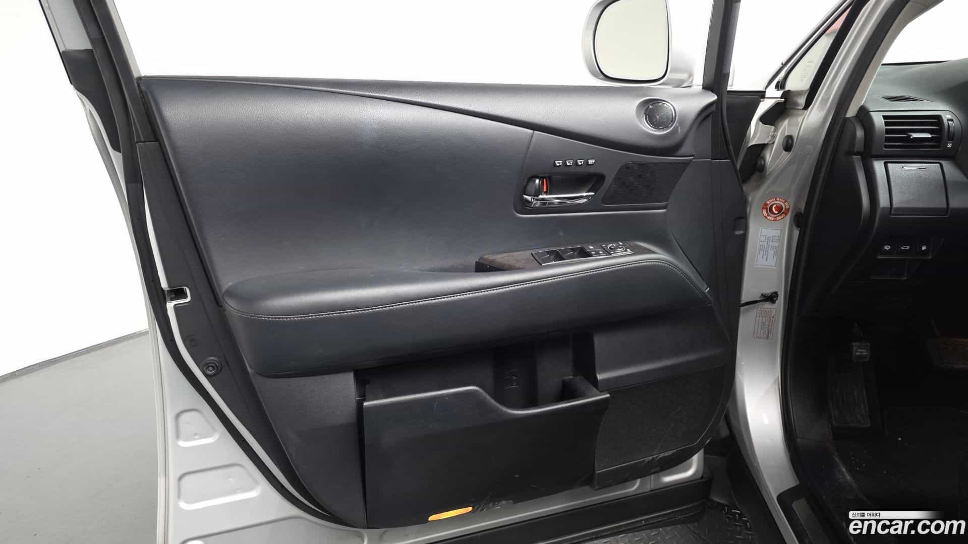 RX Lexus 2013.4-INNER-034