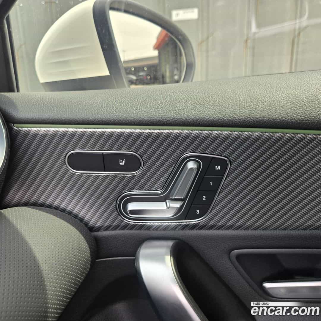 A-Class Mercedes-Benz 2024.2-OPTION-016