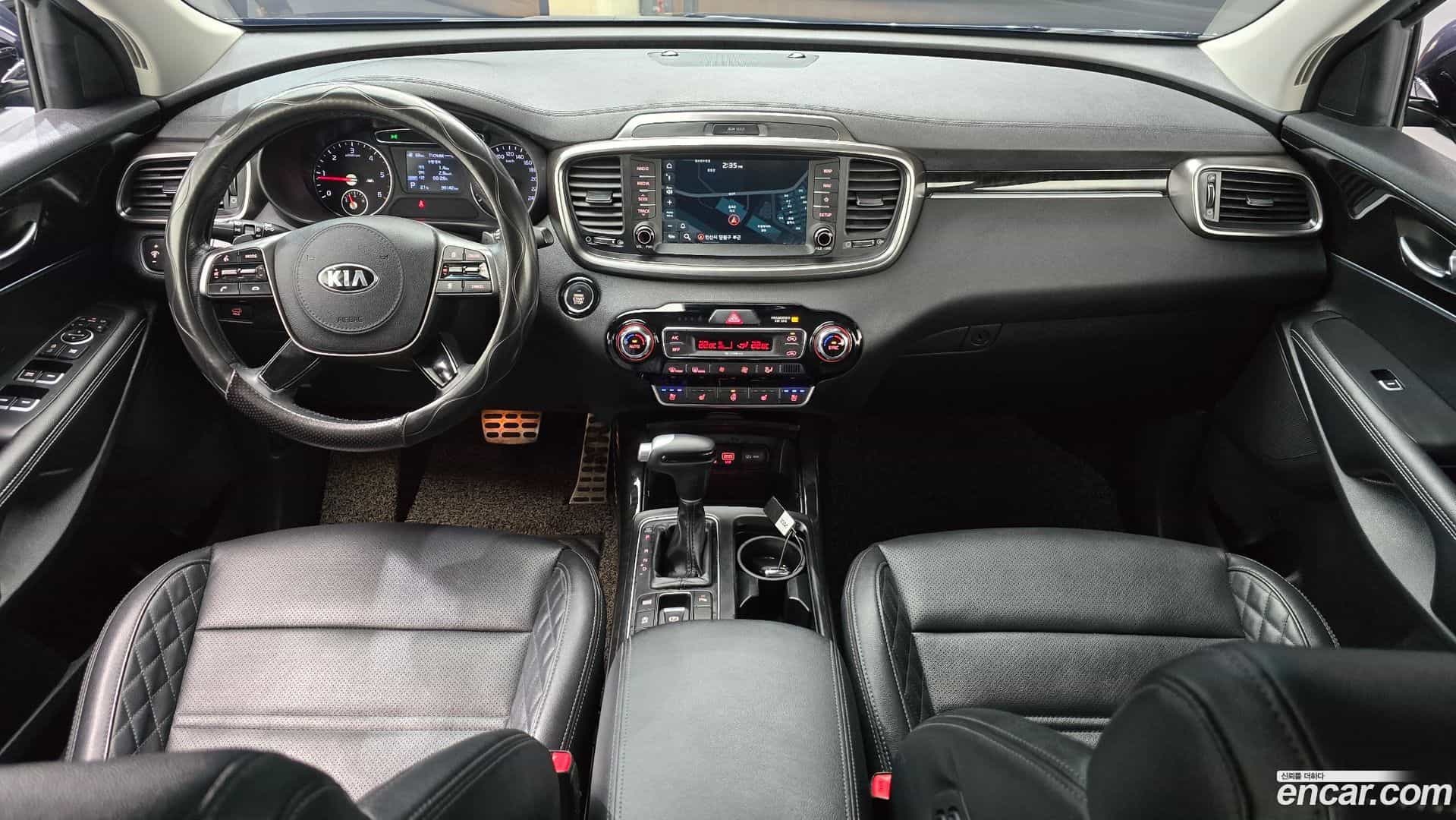 Sorento Kia 2020.2-INNER-007