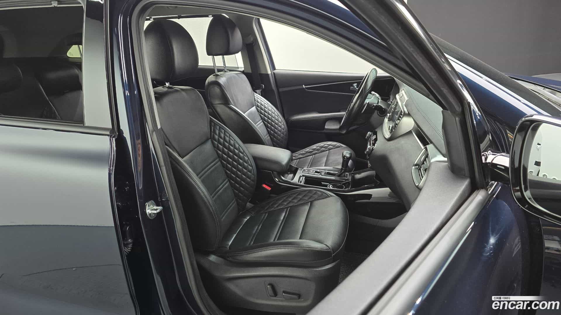Sorento Kia 2020.2-OPTION-016