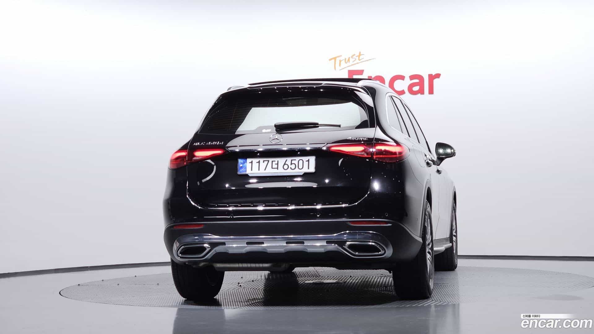 GLC-Class Mercedes-Benz 2023.6-OUTER-004