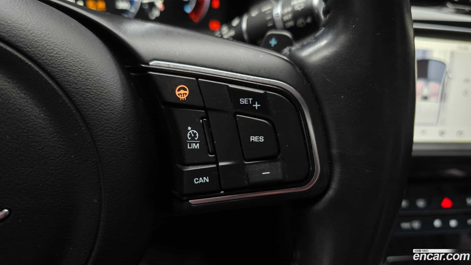 F-PACE Jaguar 2017.7-OPTION-023