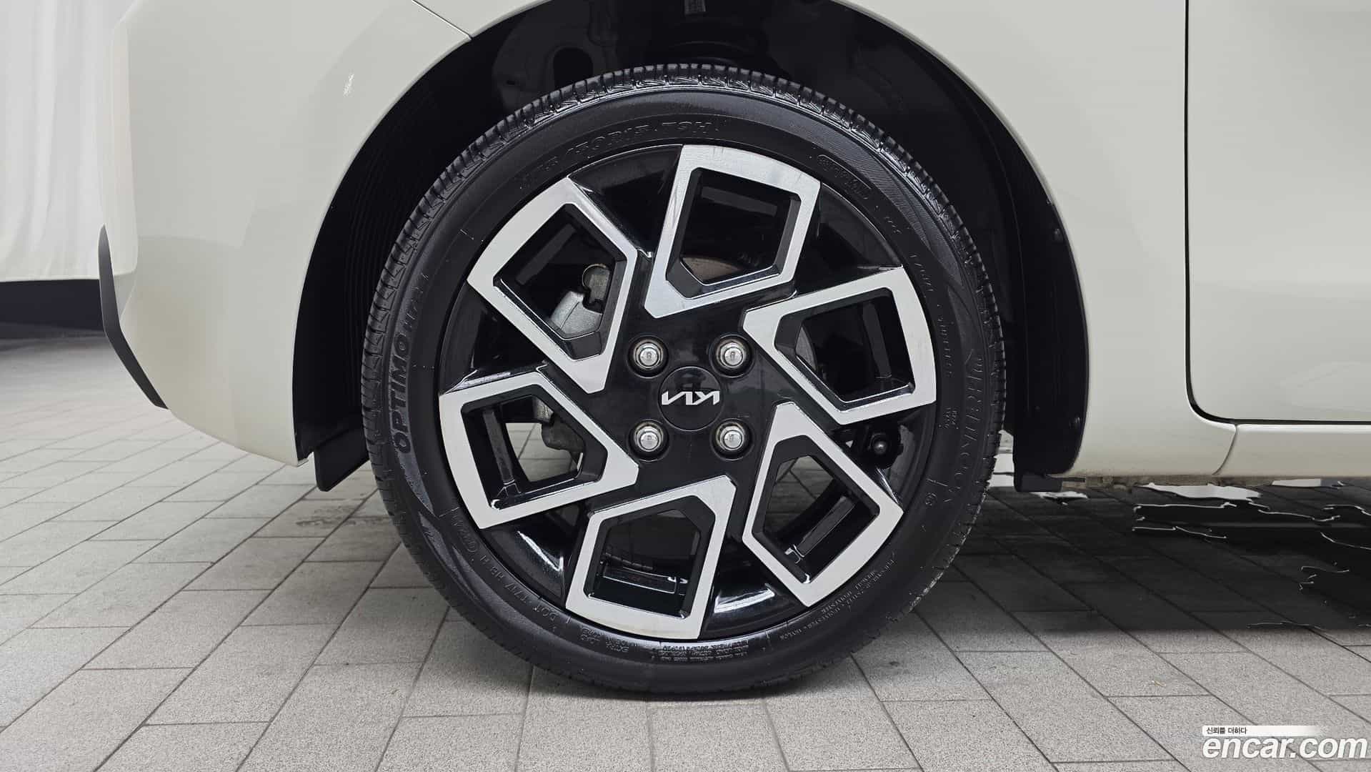 RAY Kia 2024.1-OUTER-005