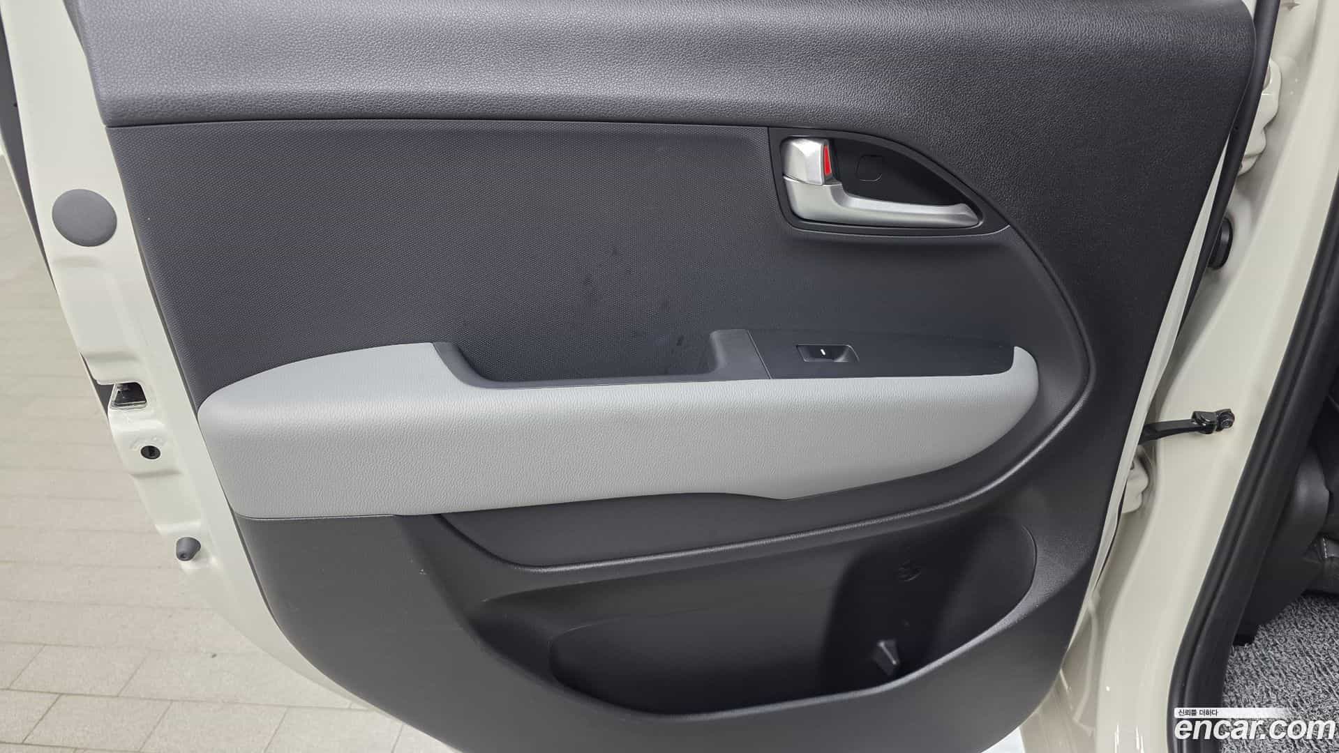 RAY Kia 2024.1-INNER-035