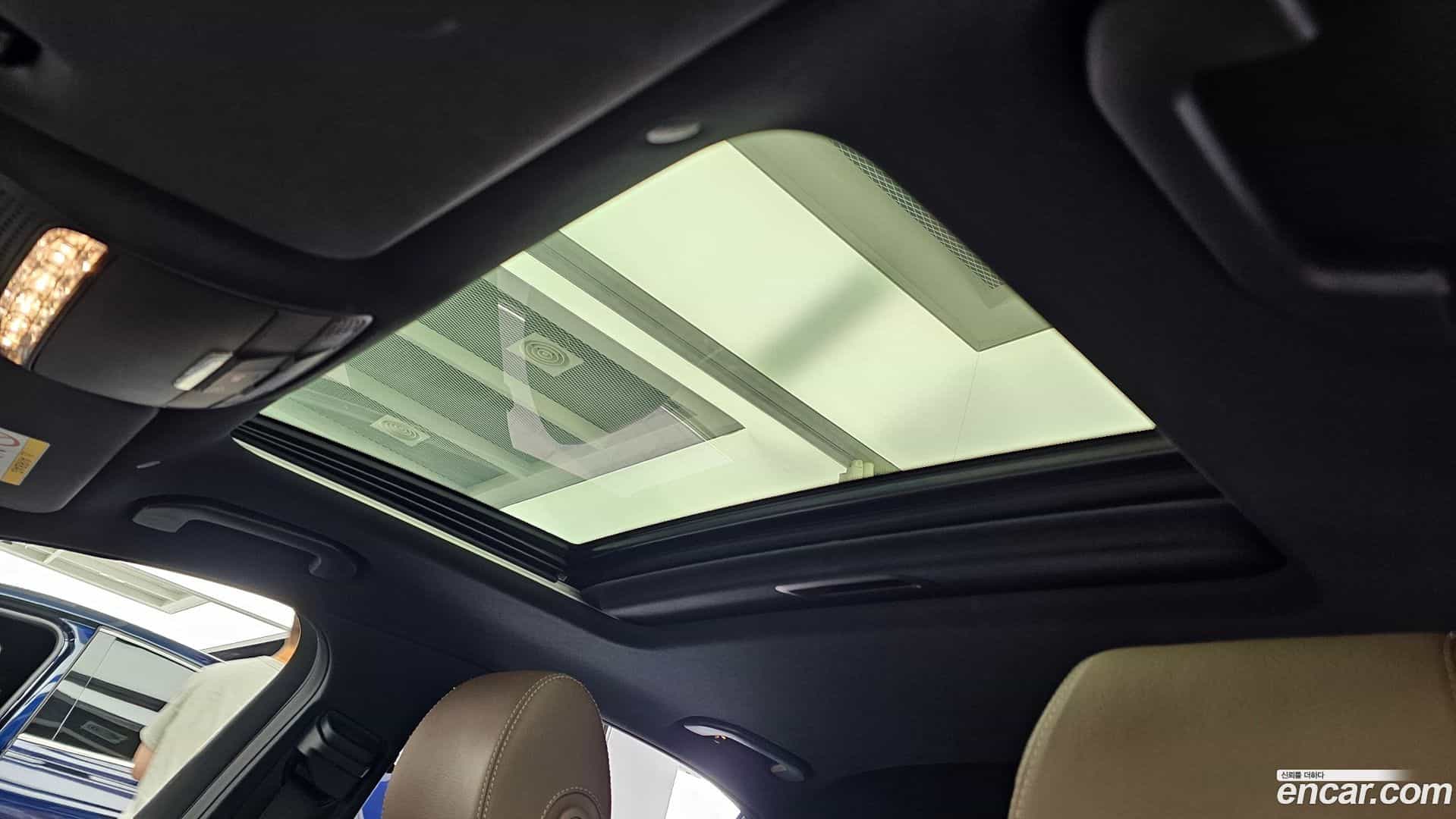 E-Class Mercedes-Benz 2021.4-OPTION-022