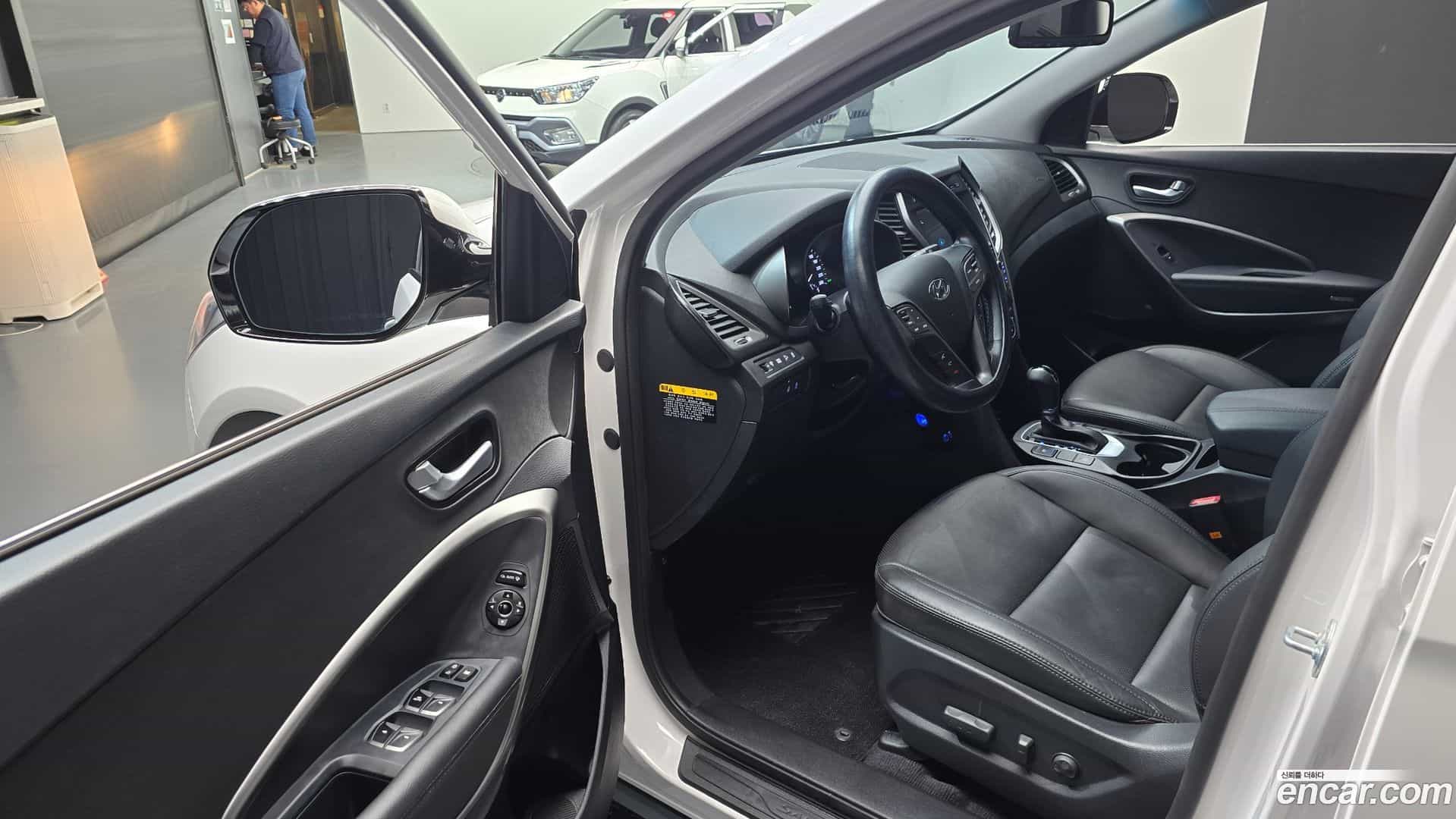 Santafe Hyundai 2015.11-INNER-010