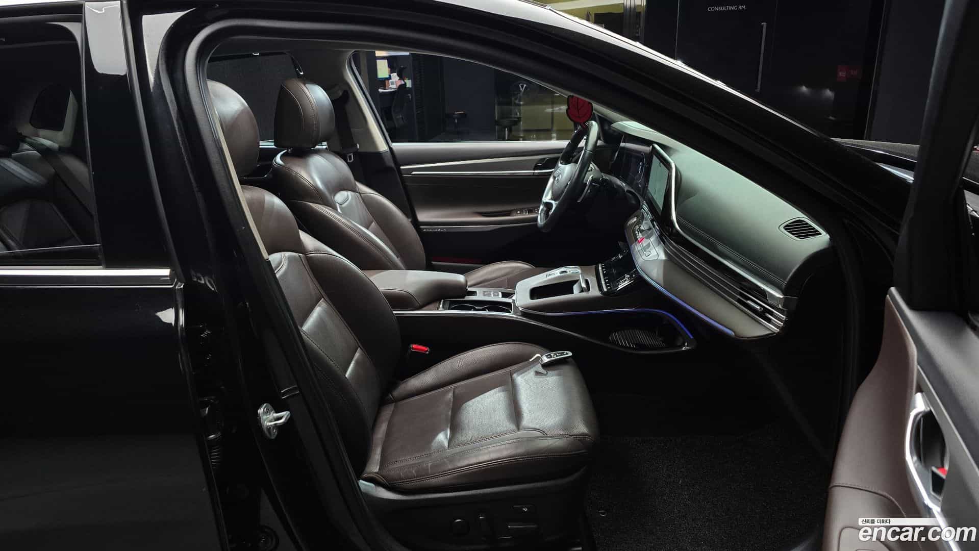 Grandeur Hyundai 2021.10-OPTION-016