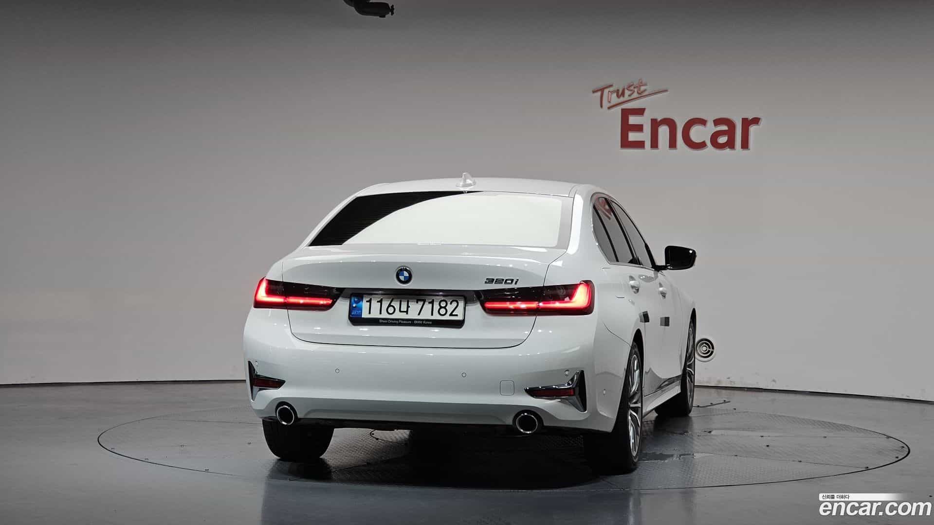 3-Series BMW 2021.6-OUTER-004