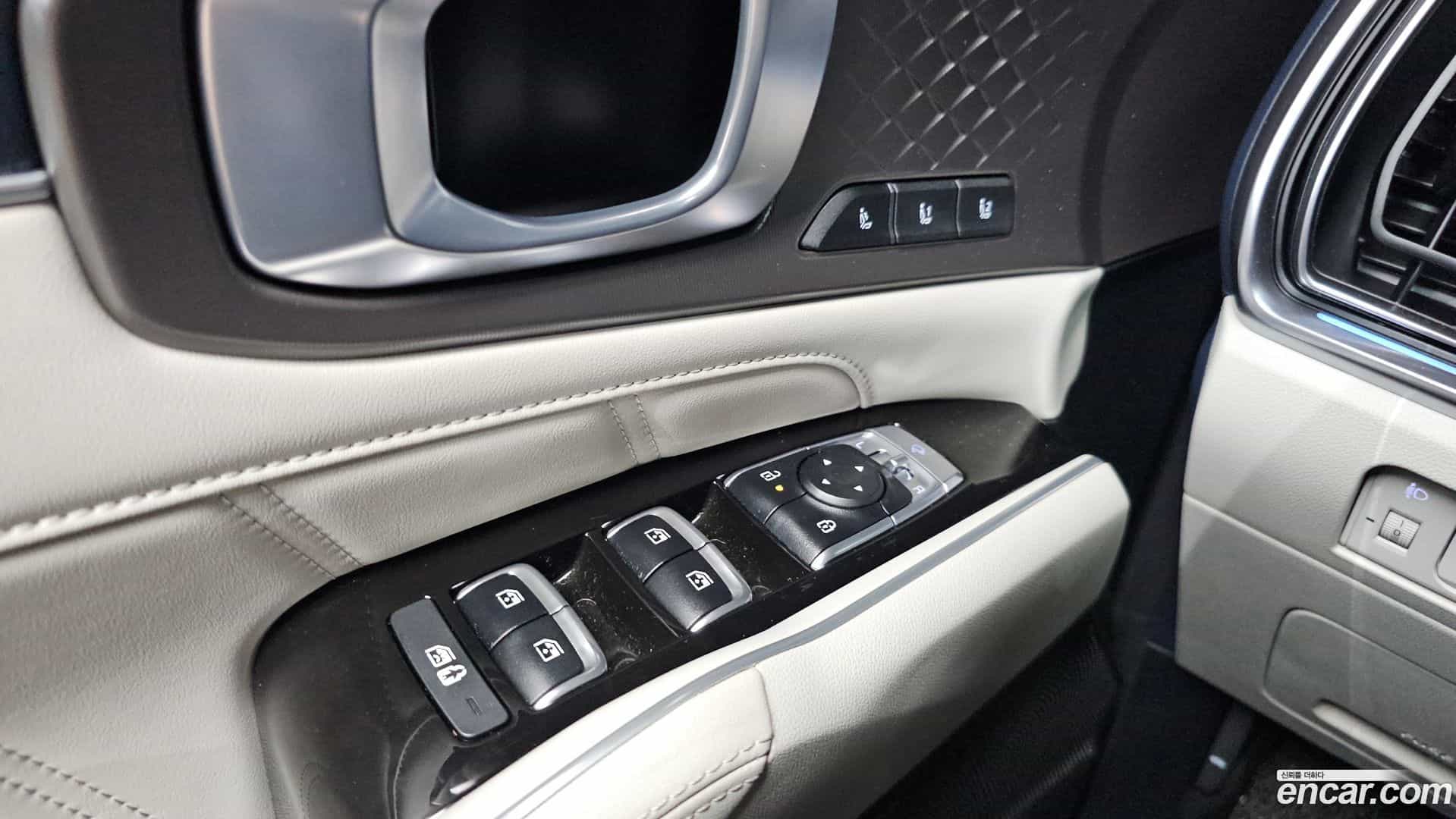 Sorento Kia 2025.4-OPTION-045