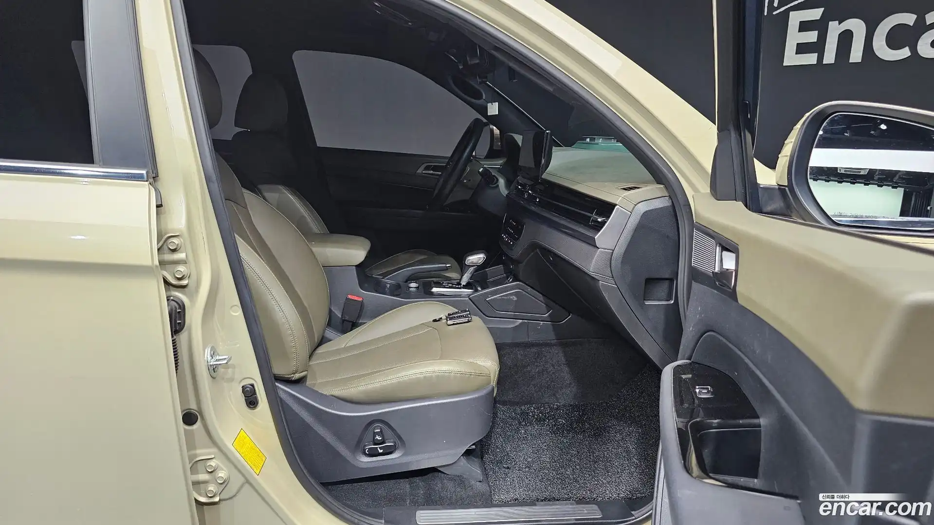 Rexton KG Mobility 2023.5-OPTION-016