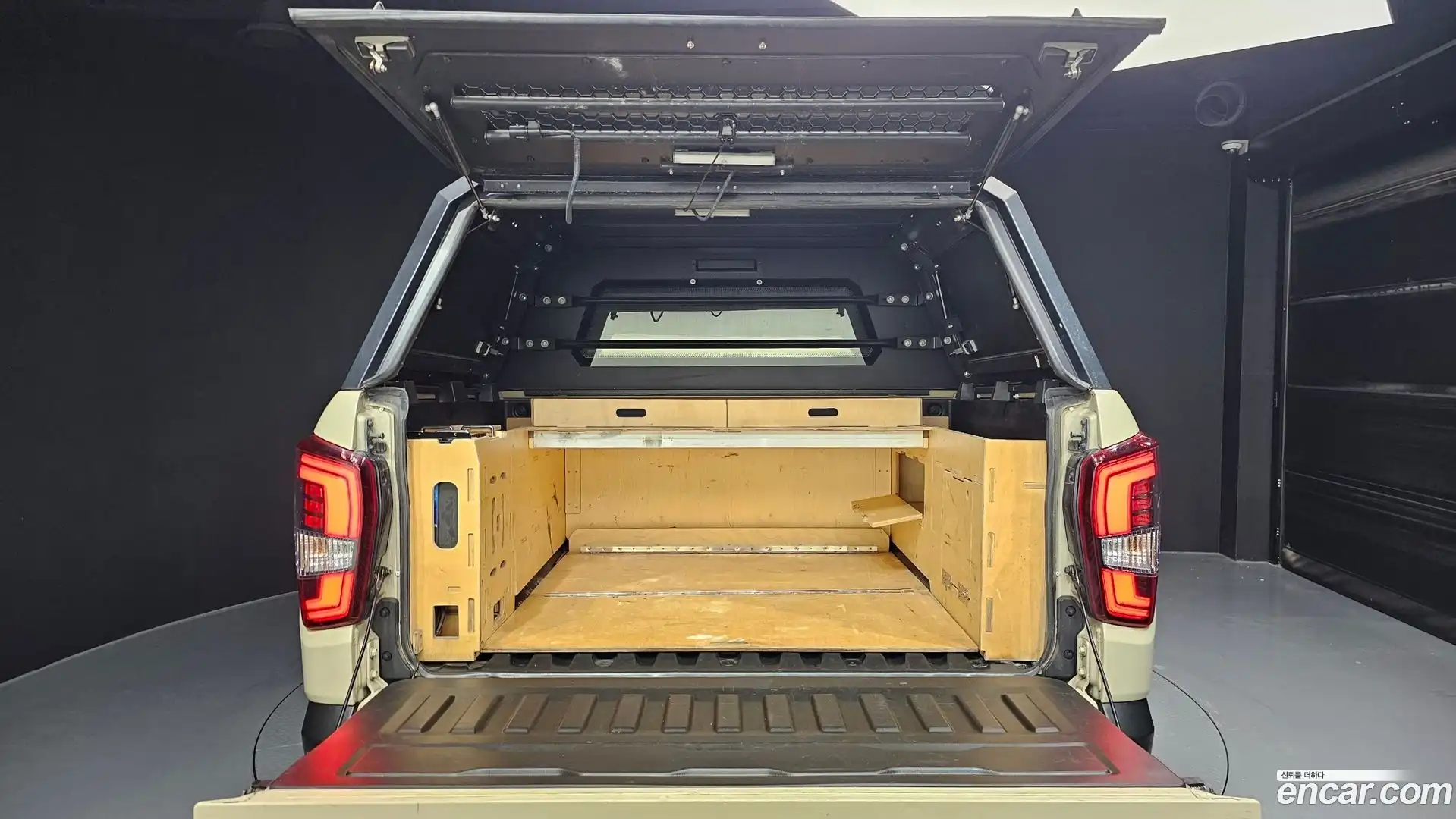 Rexton KG Mobility 2023.5-OPTION-042