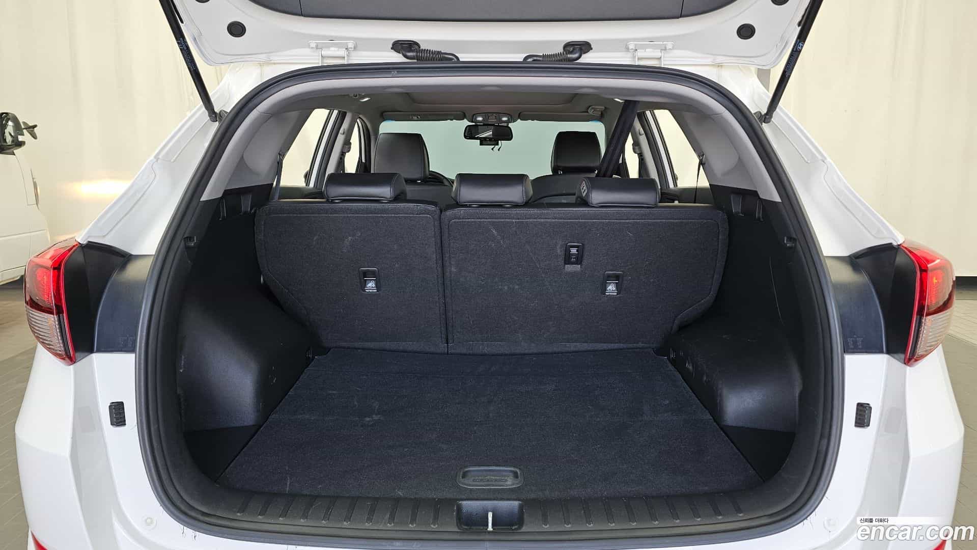 Tucson Hyundai 2017.4-OPTION-024