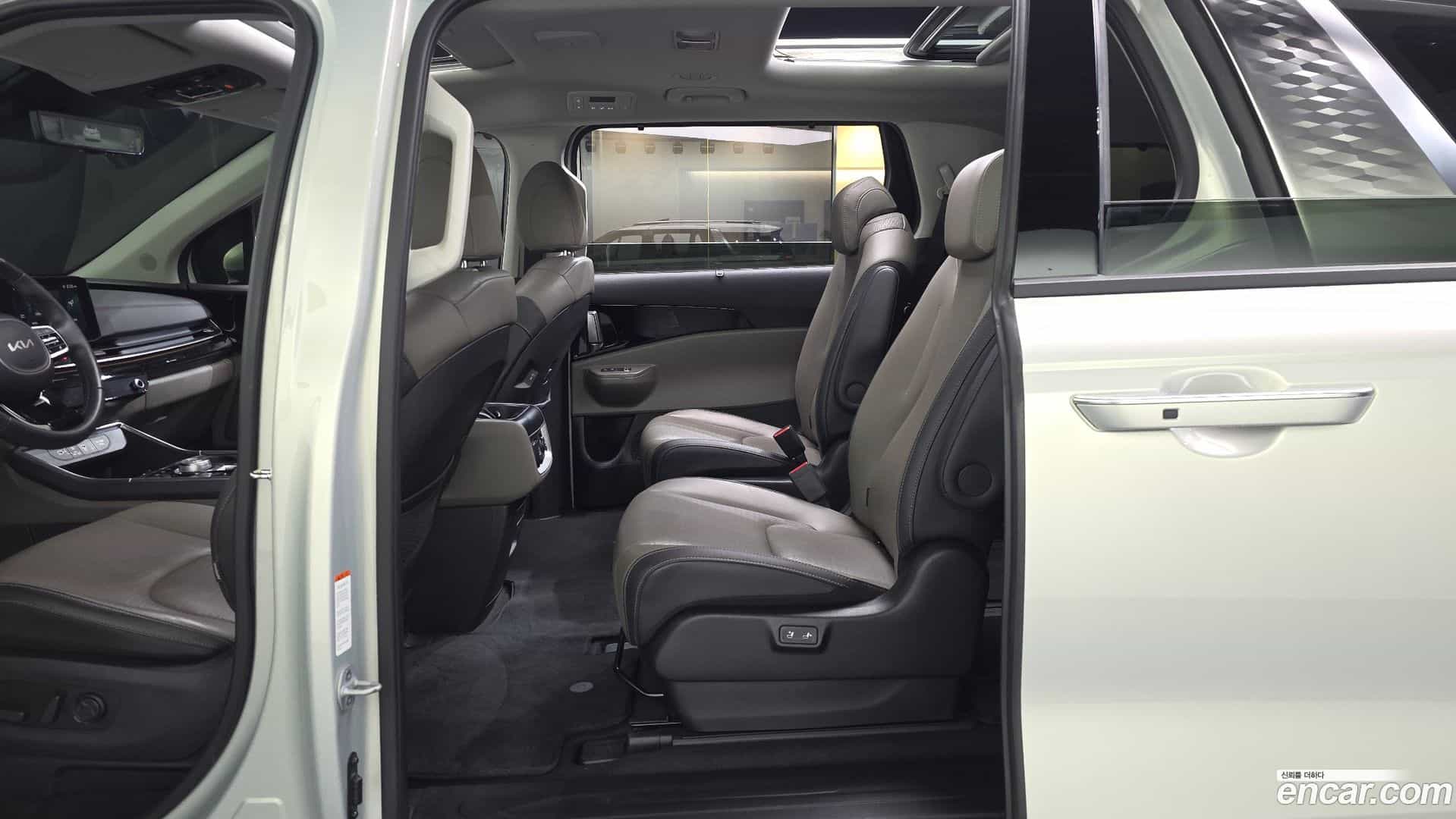 Canival Kia 2024.0-INNER-036