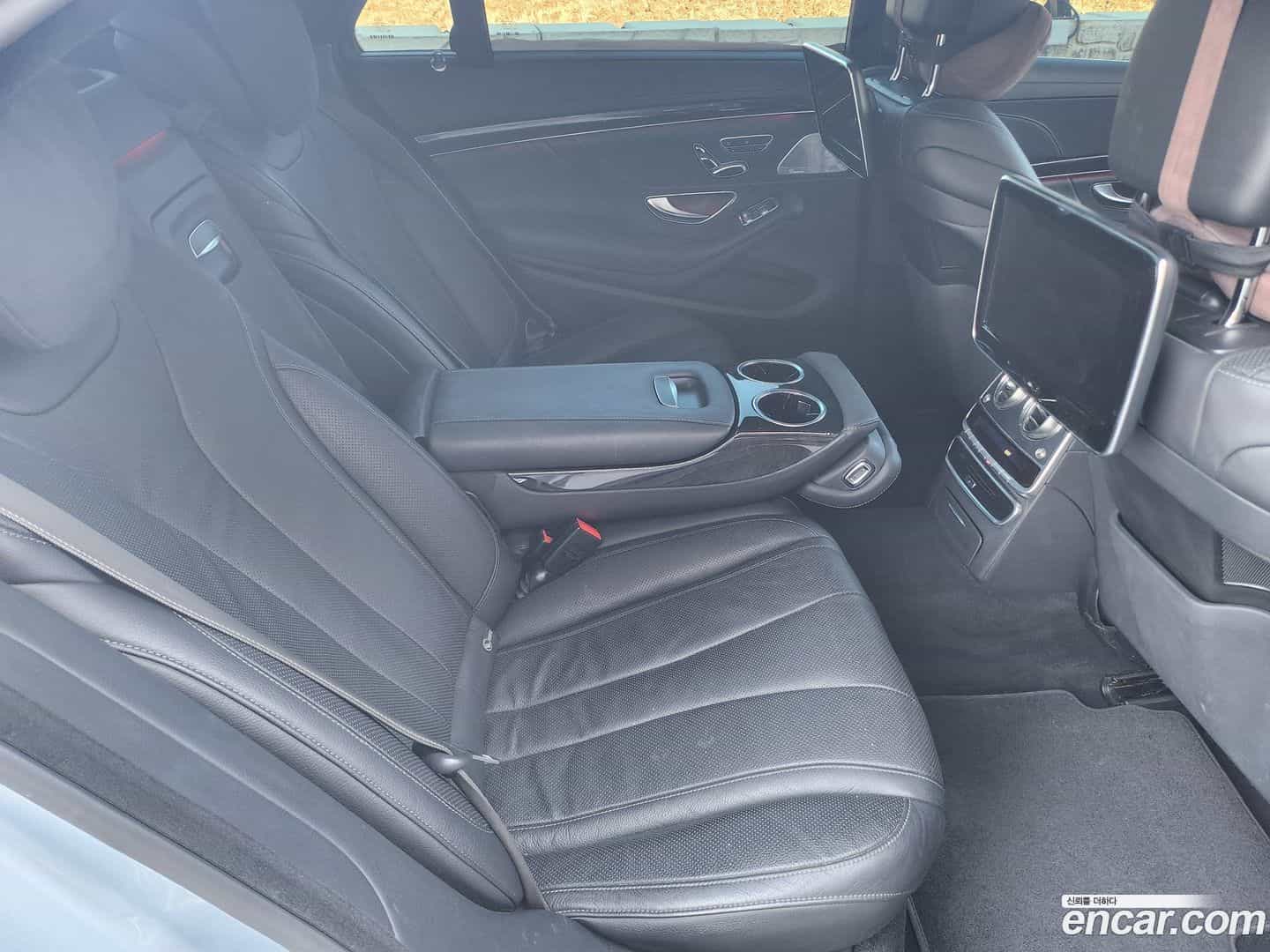 S-Class Mercedes-Benz 2015.10-INNER-009