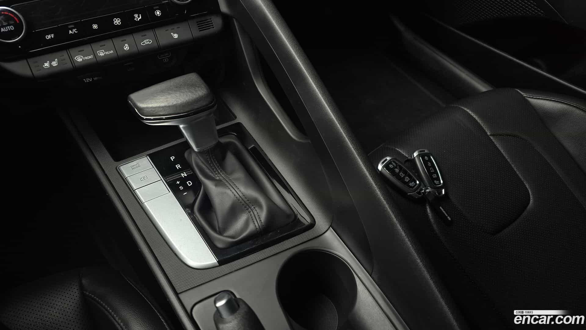 AVANTE Hyundai 2021.4-INNER-009