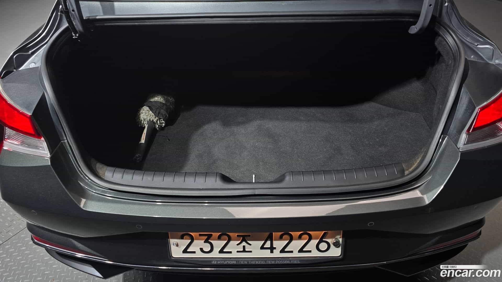 AVANTE Hyundai 2021.4-OPTION-024