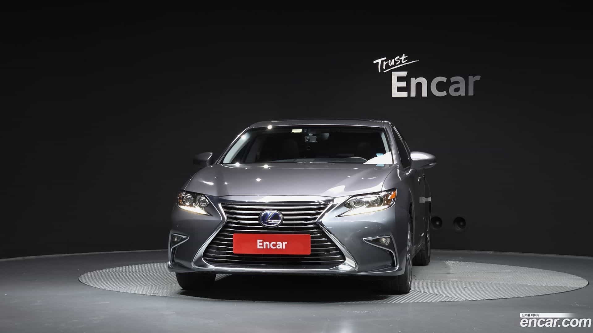 ES Lexus 2015.8-OUTER-003