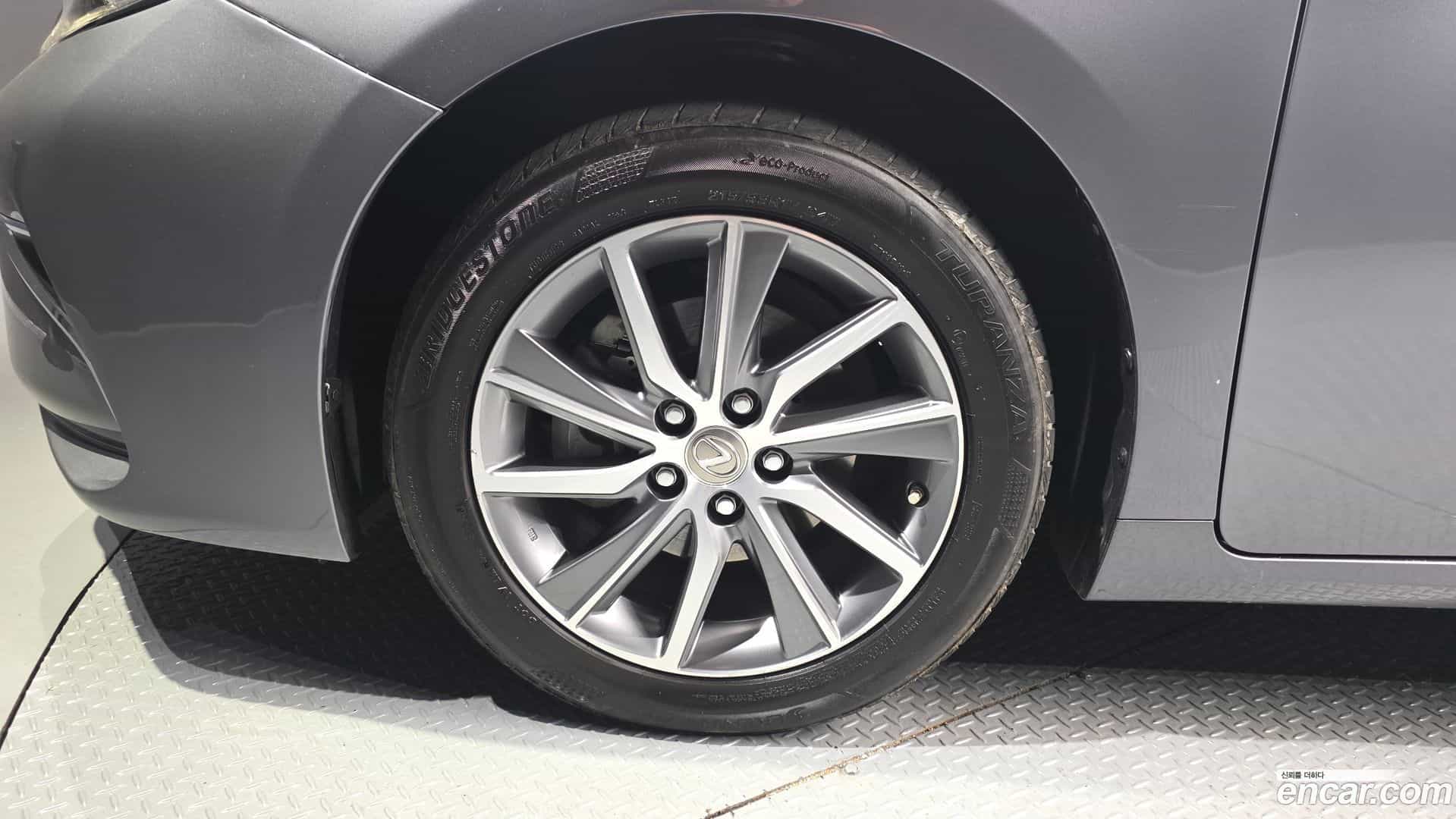 ES Lexus 2015.8-OUTER-005