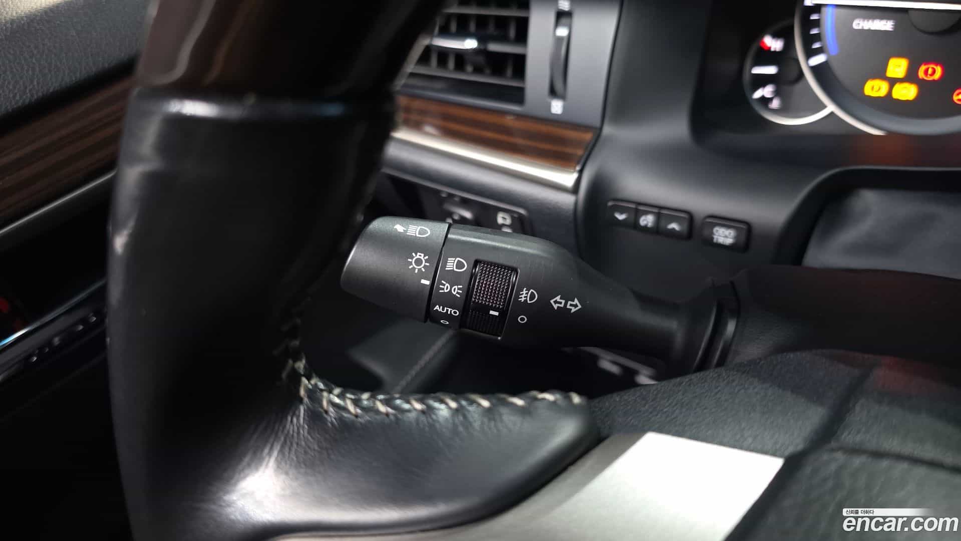 ES Lexus 2015.8-OPTION-040