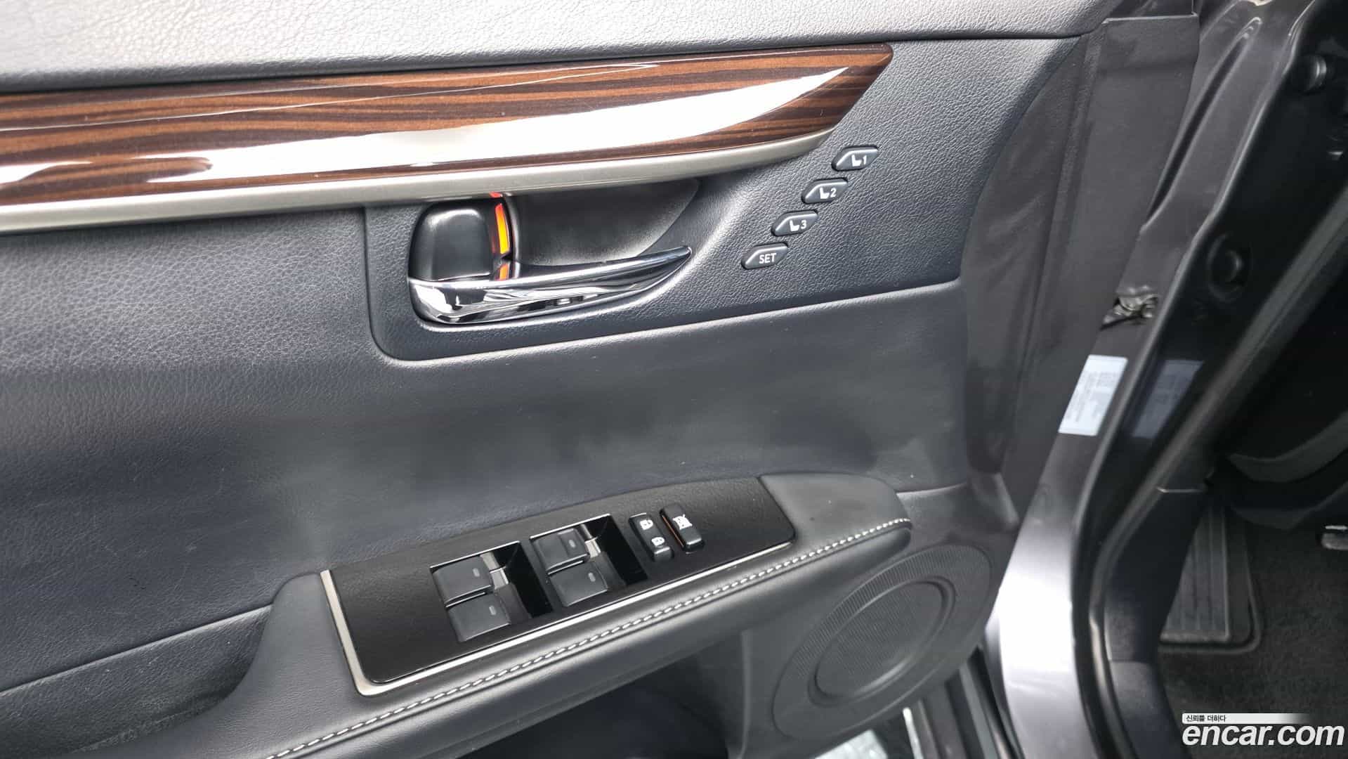ES Lexus 2015.8-OPTION-042