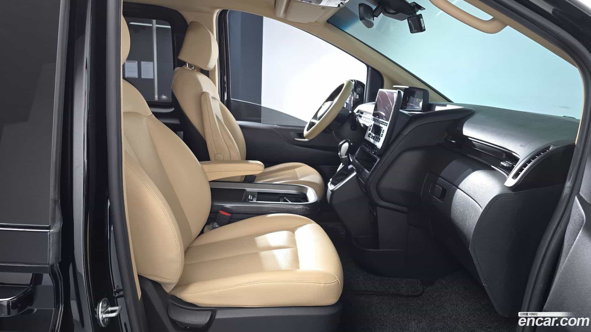 Staria Hyundai 2023.5-INNER-036
