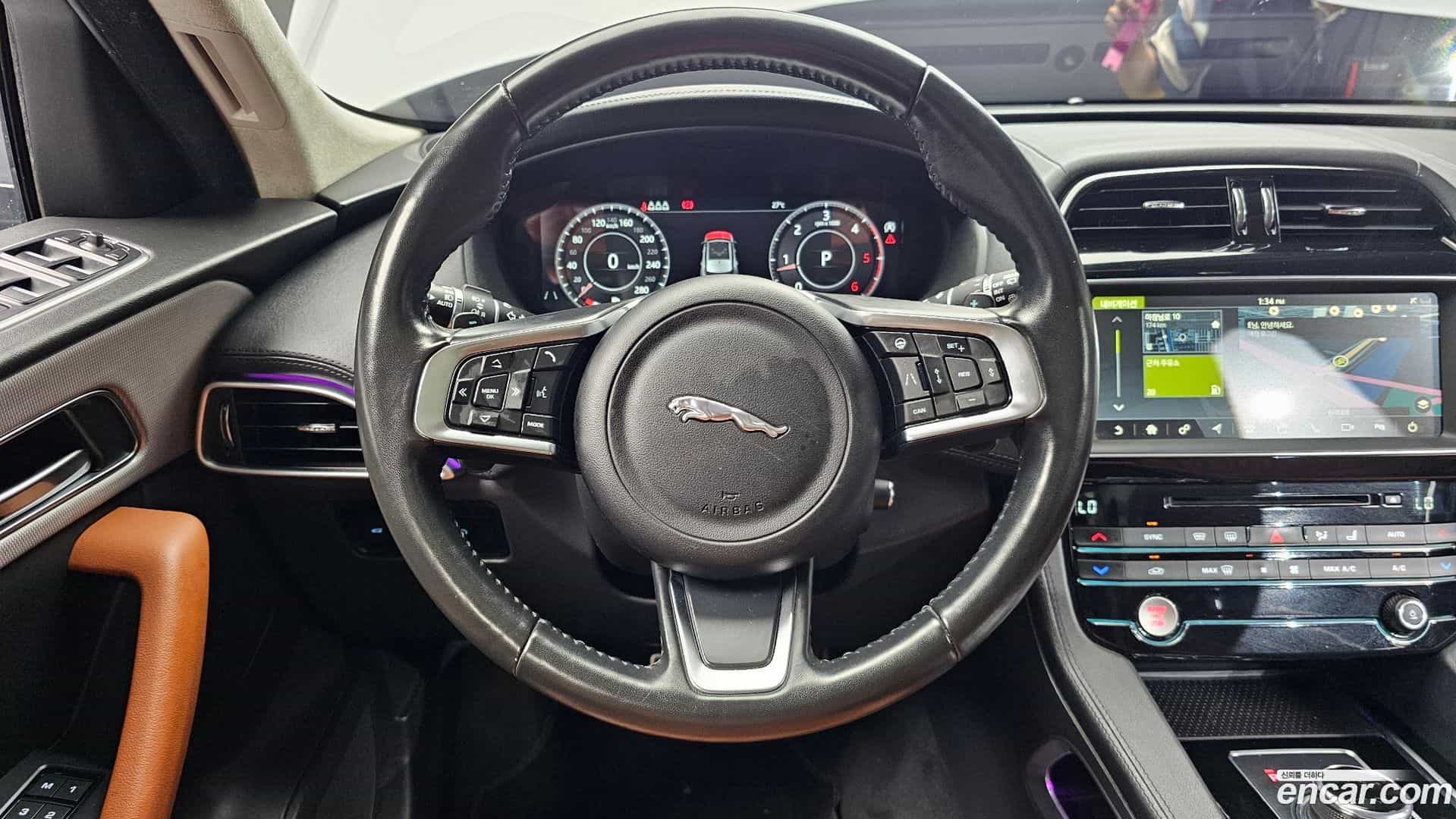 F-PACE Jaguar 2019.6-OPTION-017