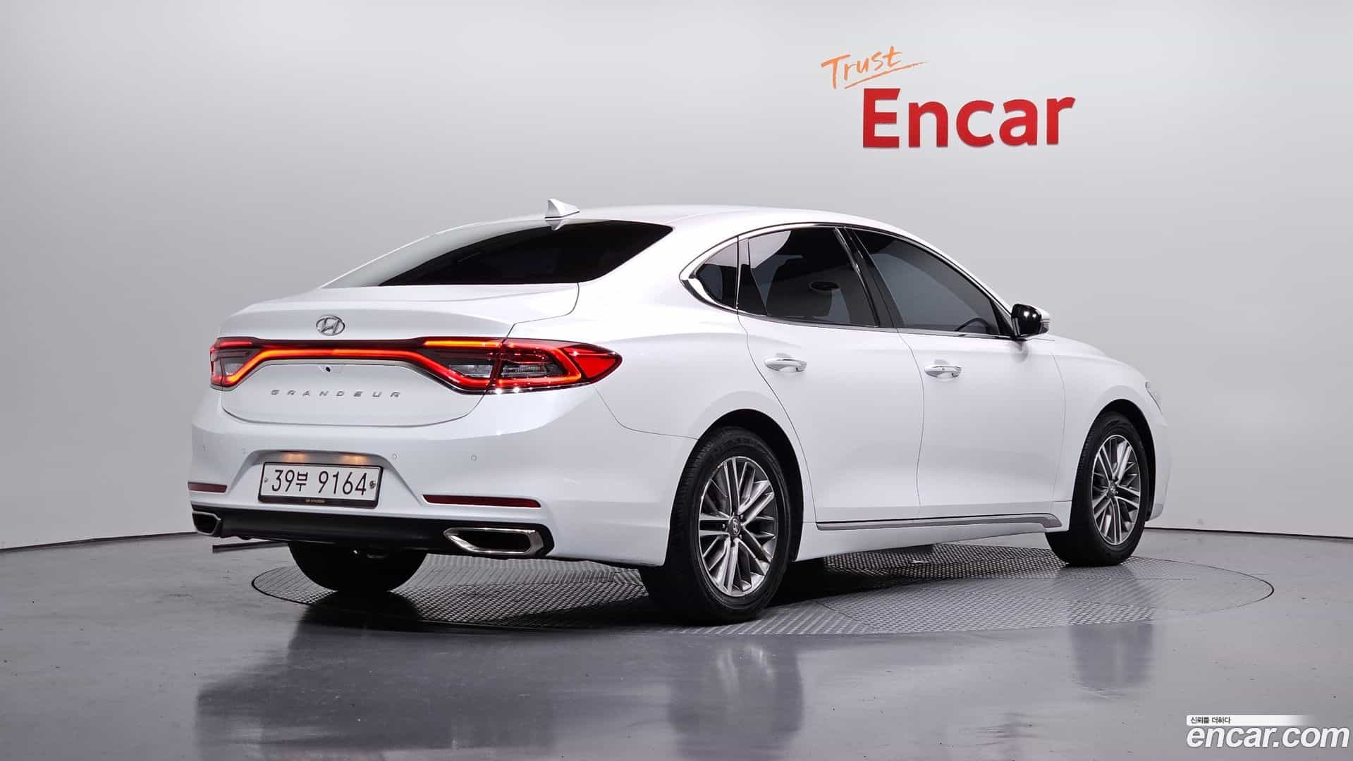 Grandeur Hyundai 2017.5-OUTER-002
