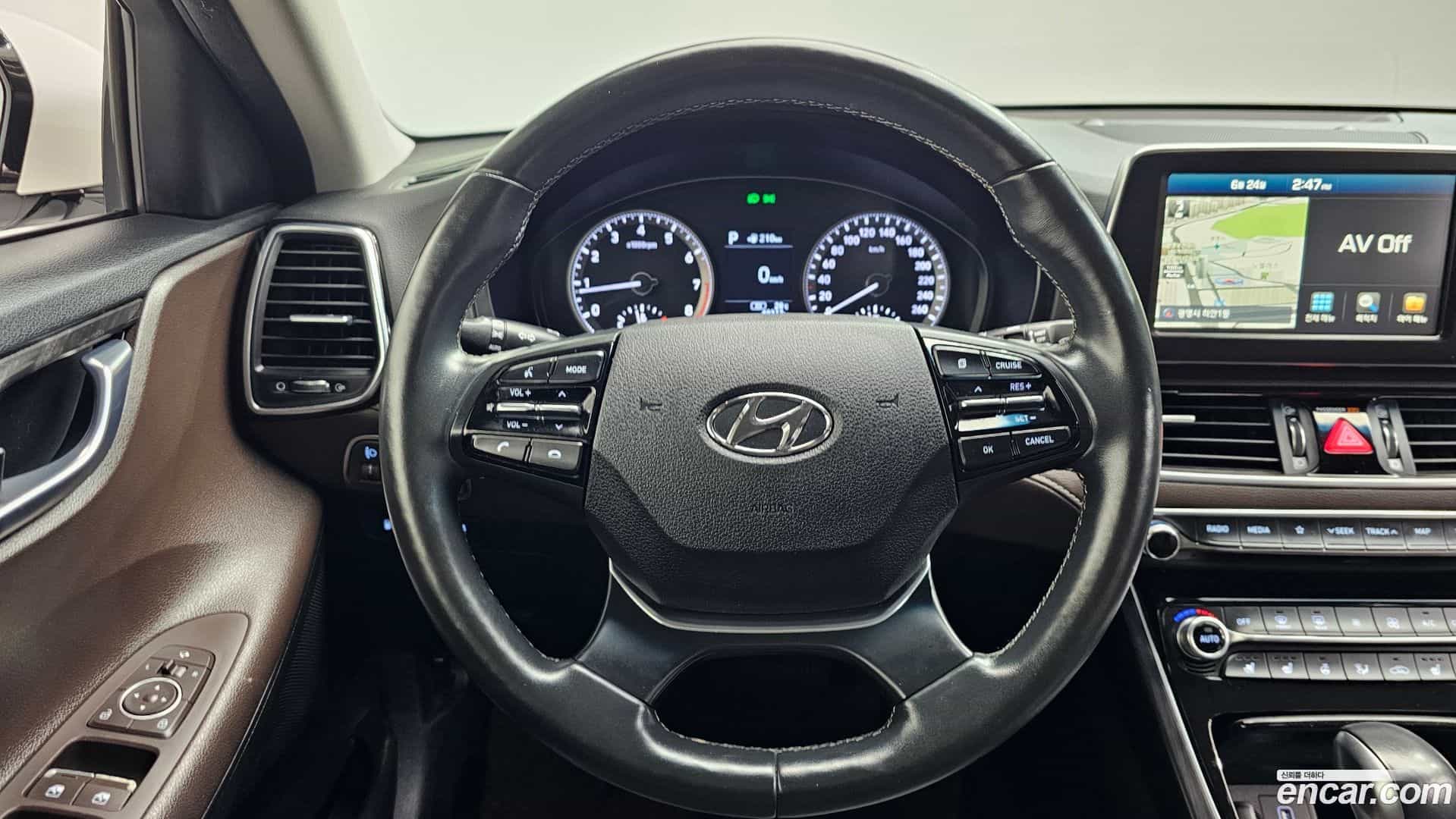 Grandeur Hyundai 2017.5-OPTION-022