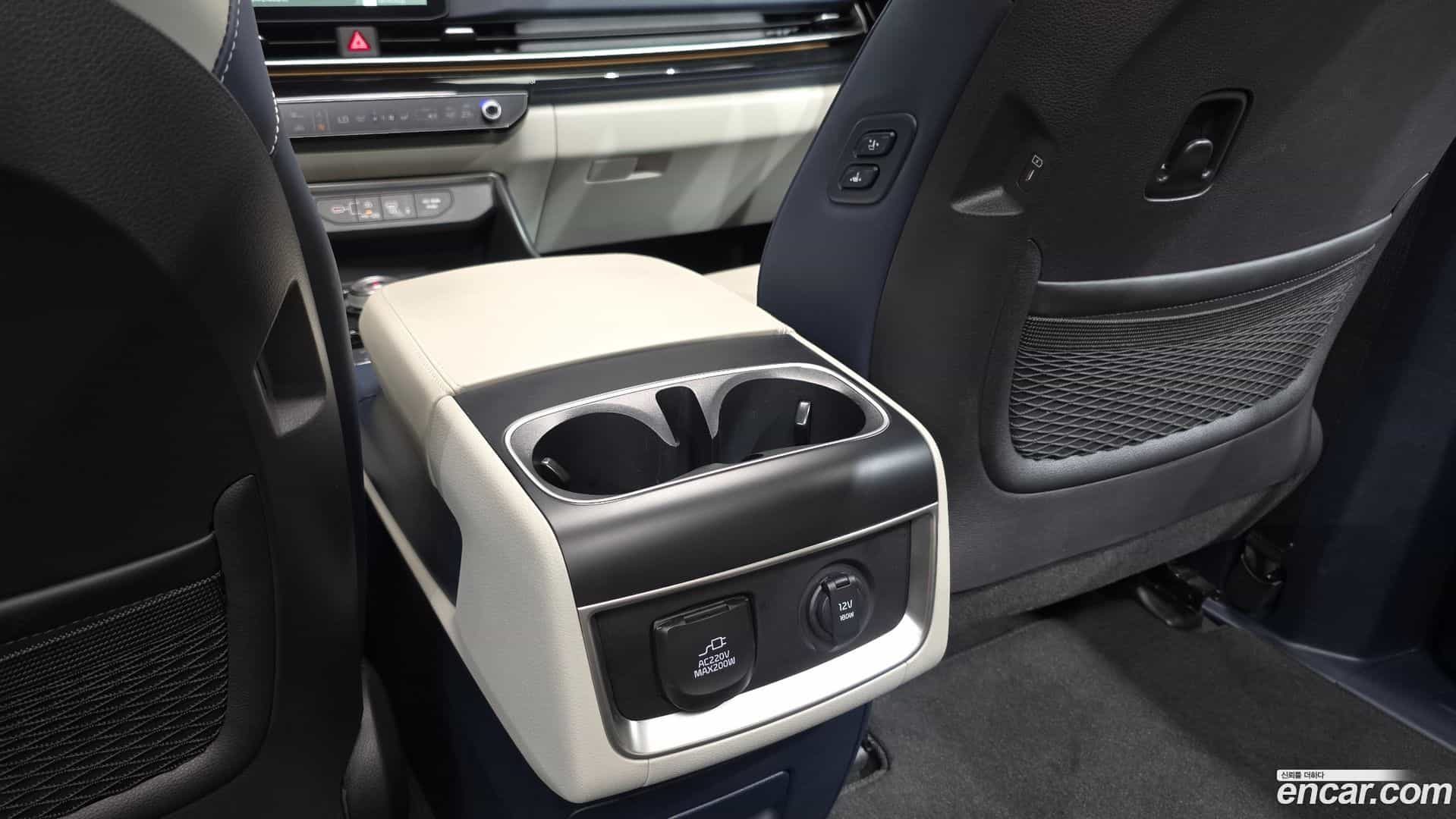 Canival Kia 2024.4-OPTION-045