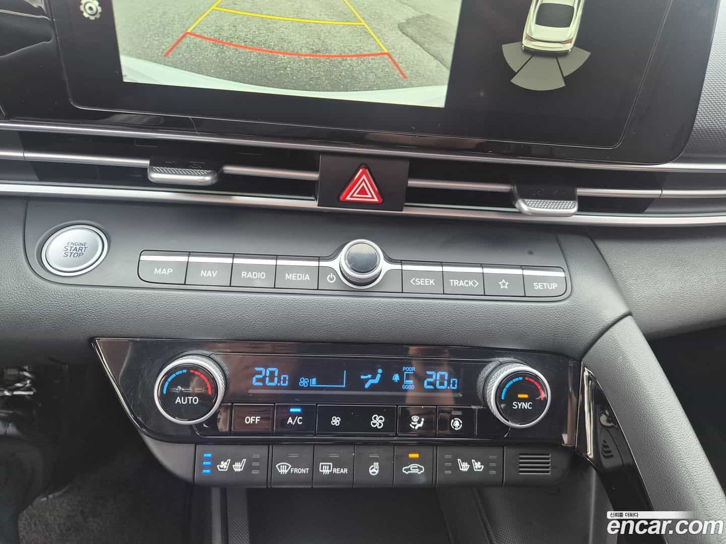 AVANTE Hyundai 2024.10-OPTION-018
