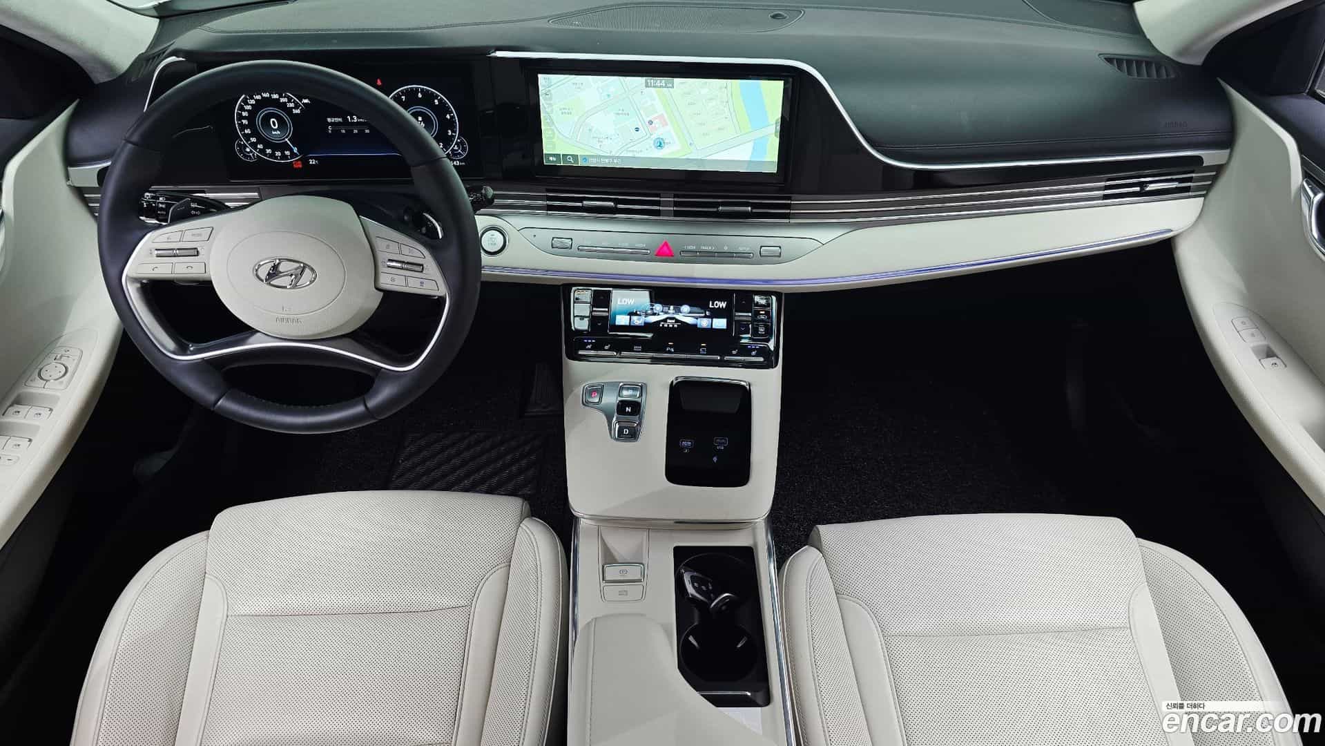 Grandeur Hyundai 2022.3-INNER-007