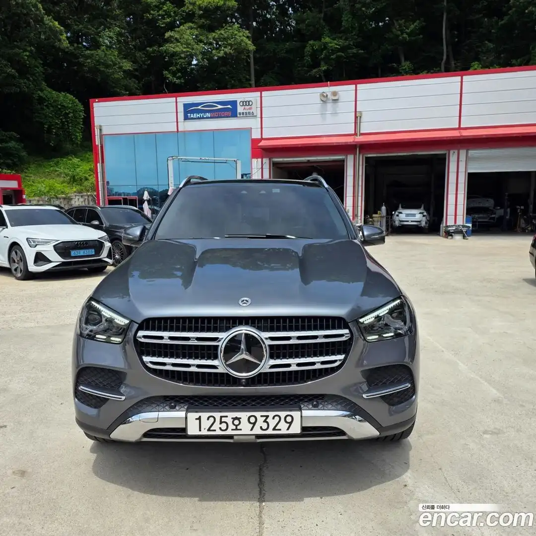 GLE-Class Mercedes-Benz 2024.2-OUTER-001