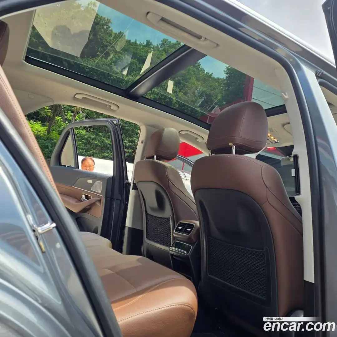 GLE-Class Mercedes-Benz 2024.2-OPTION-017