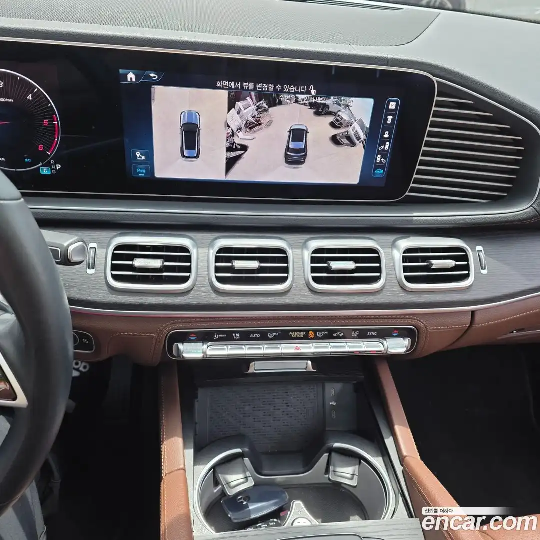 GLE-Class Mercedes-Benz 2024.2-OPTION-020