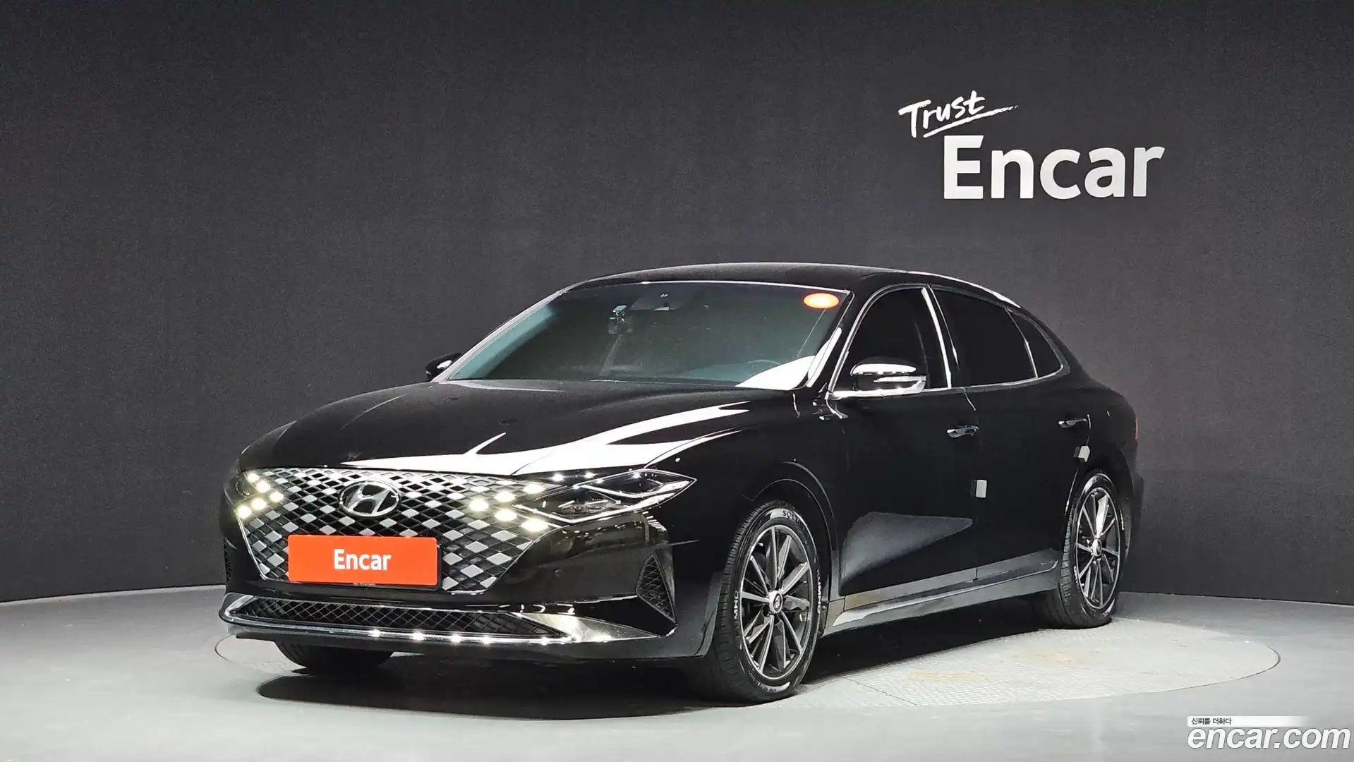 Grandeur Hyundai 2020.2-OUTER-001