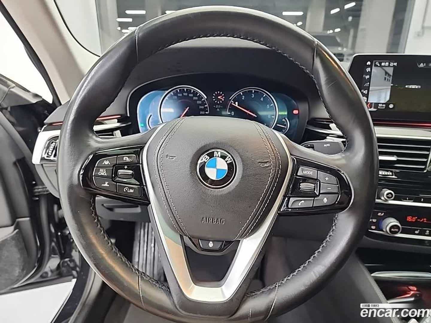 5-Series BMW 2018.8-INNER-009