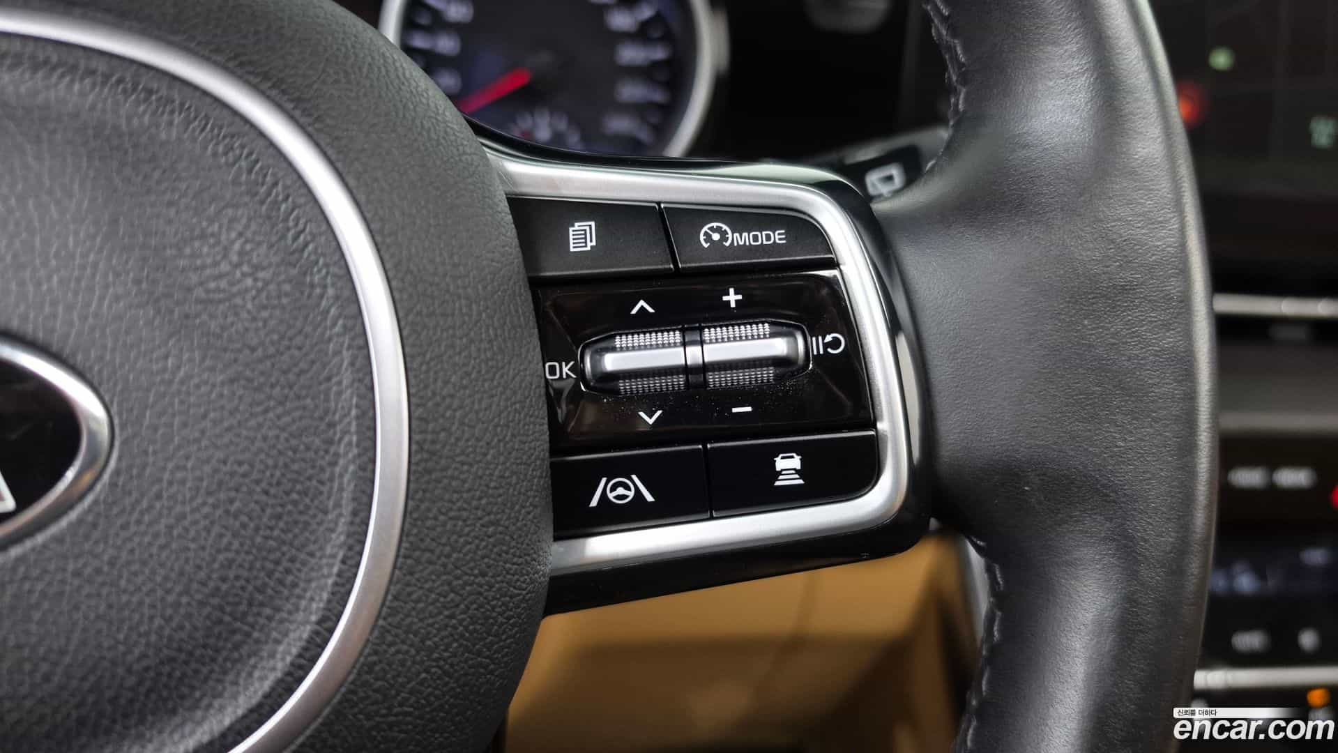 Canival Kia 2021.3-OPTION-019