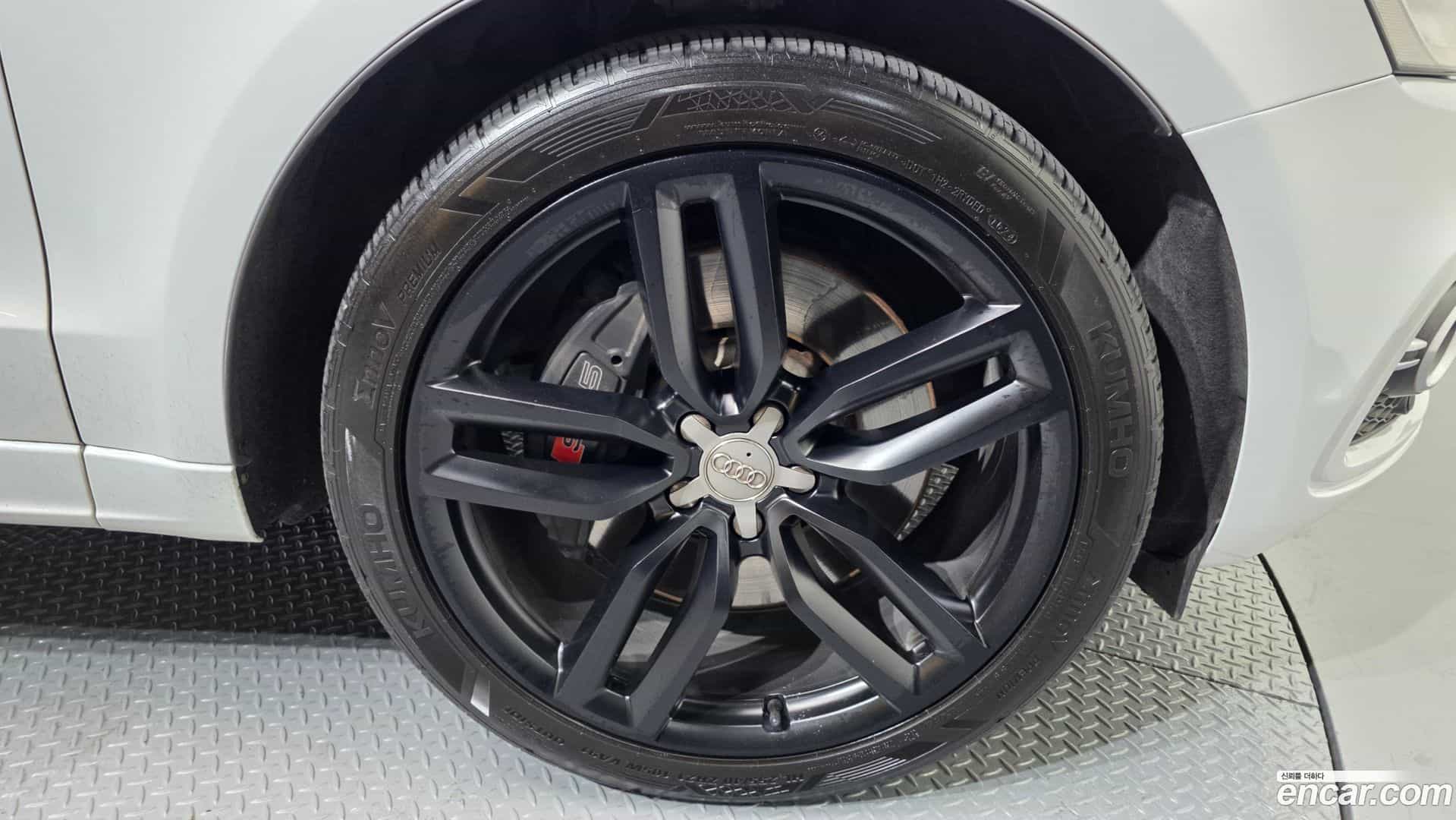 SQ5 Audi 2014.2-OUTER-005