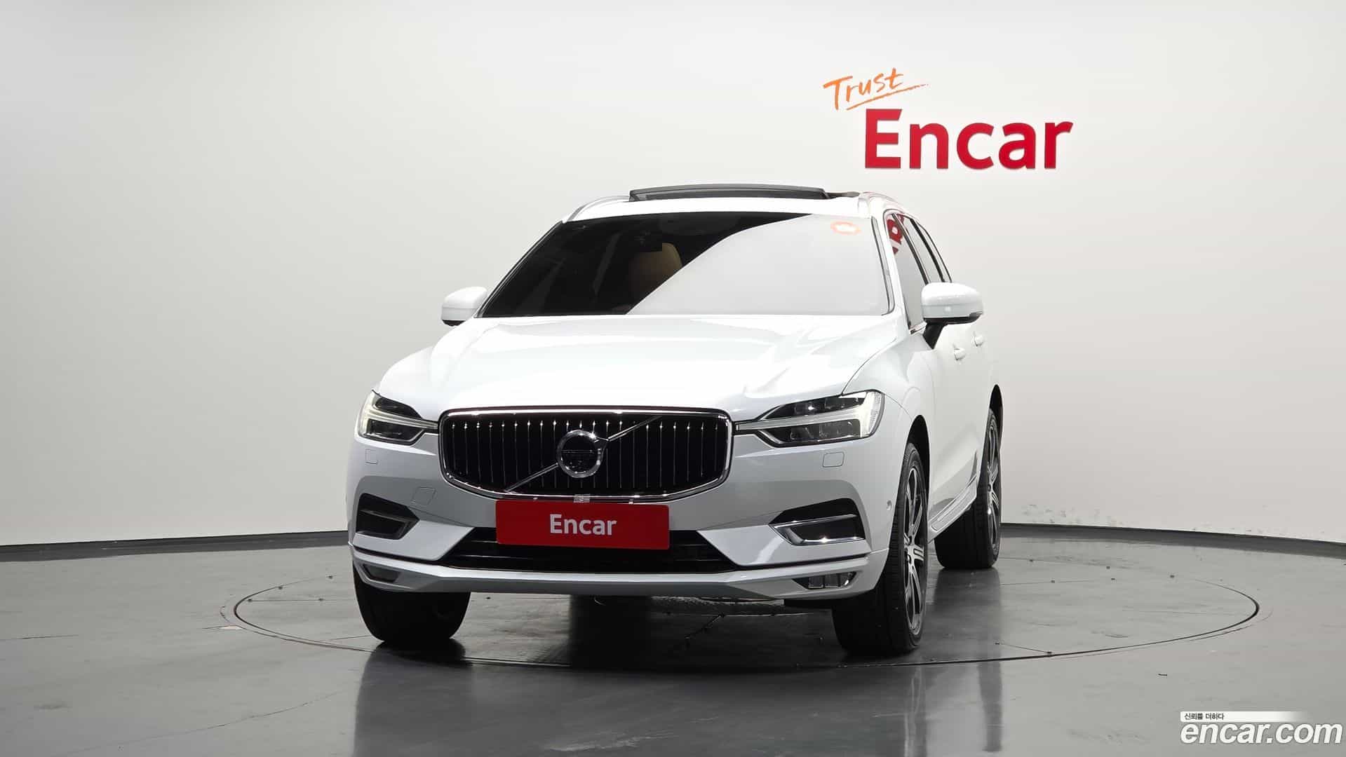 XC60 Volvo 2020.4-OUTER-003
