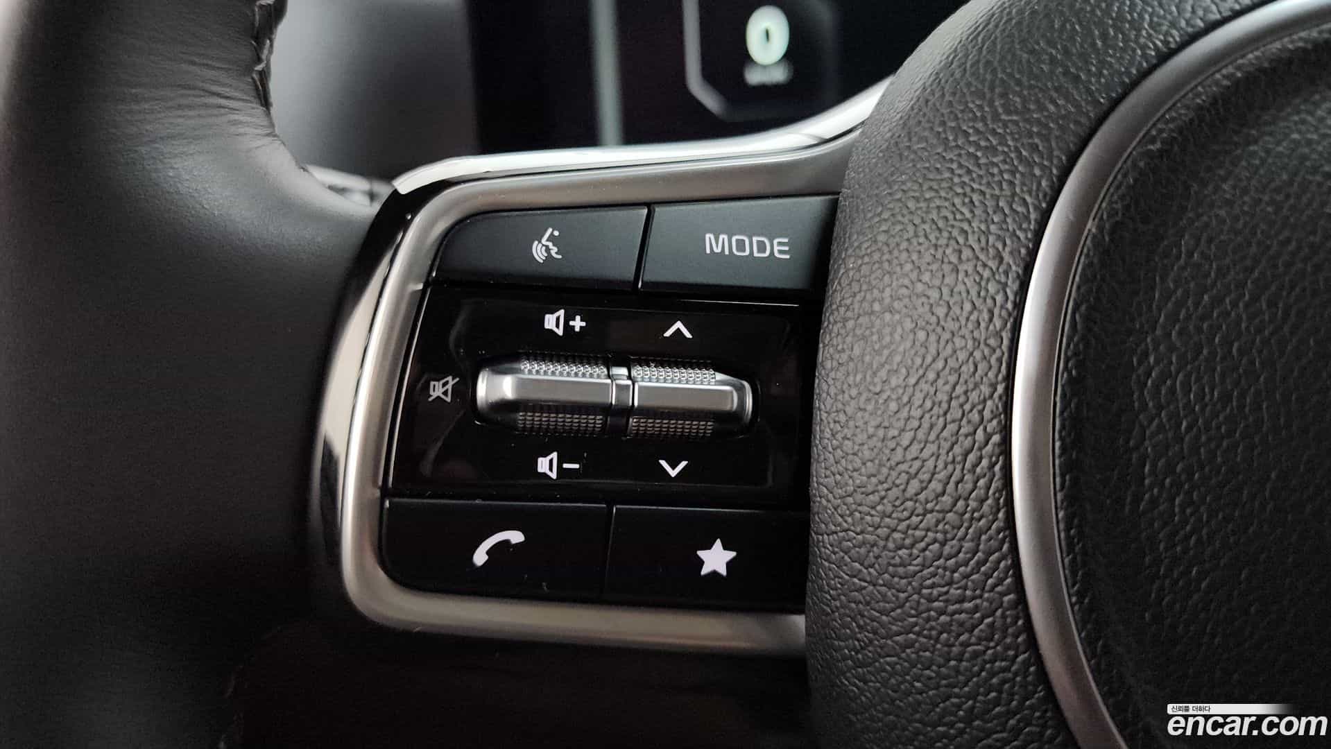 Sorento Kia 2024.10-OPTION-021