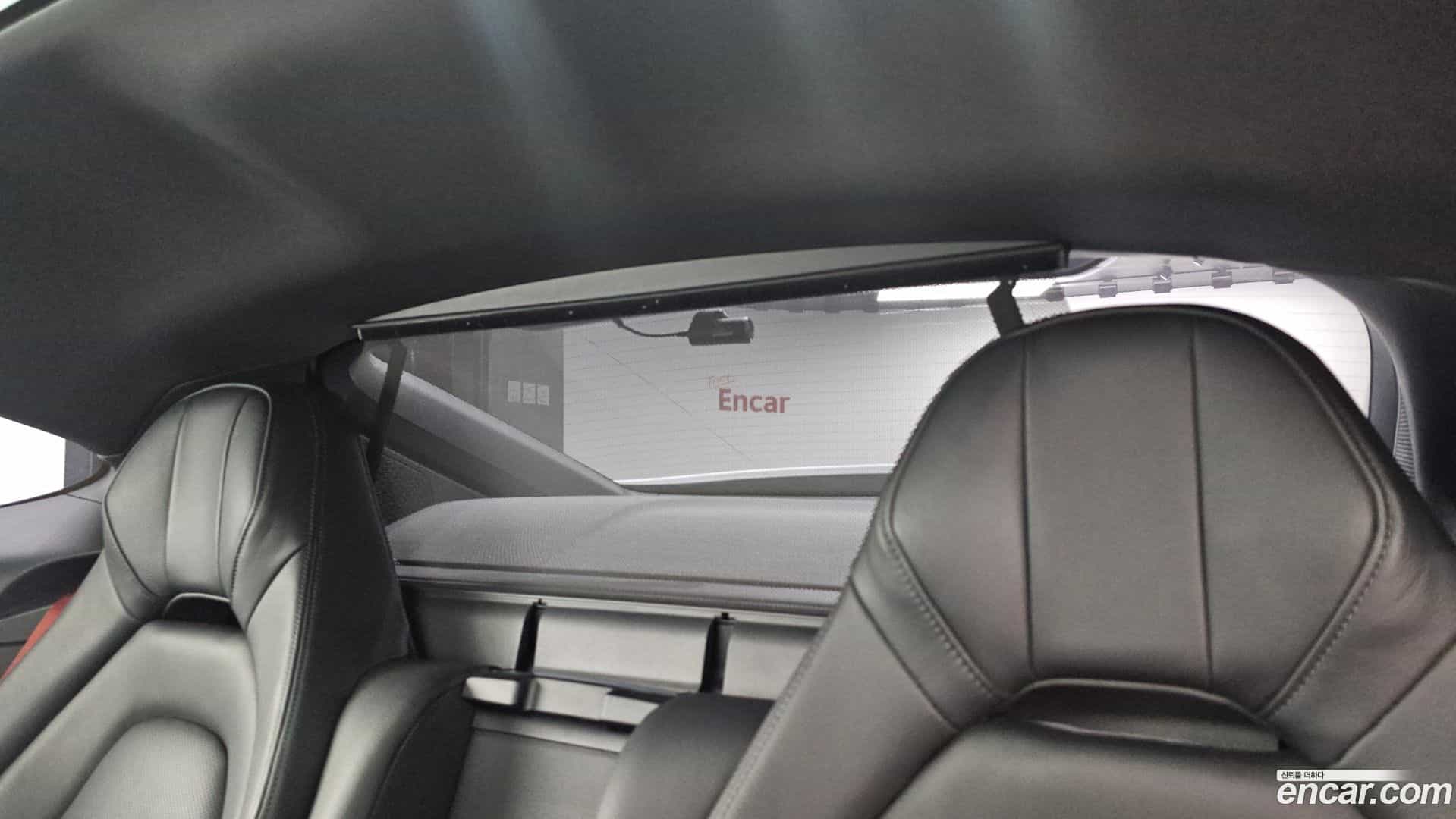 Panamera Porsche 2021.9-OPTION-041